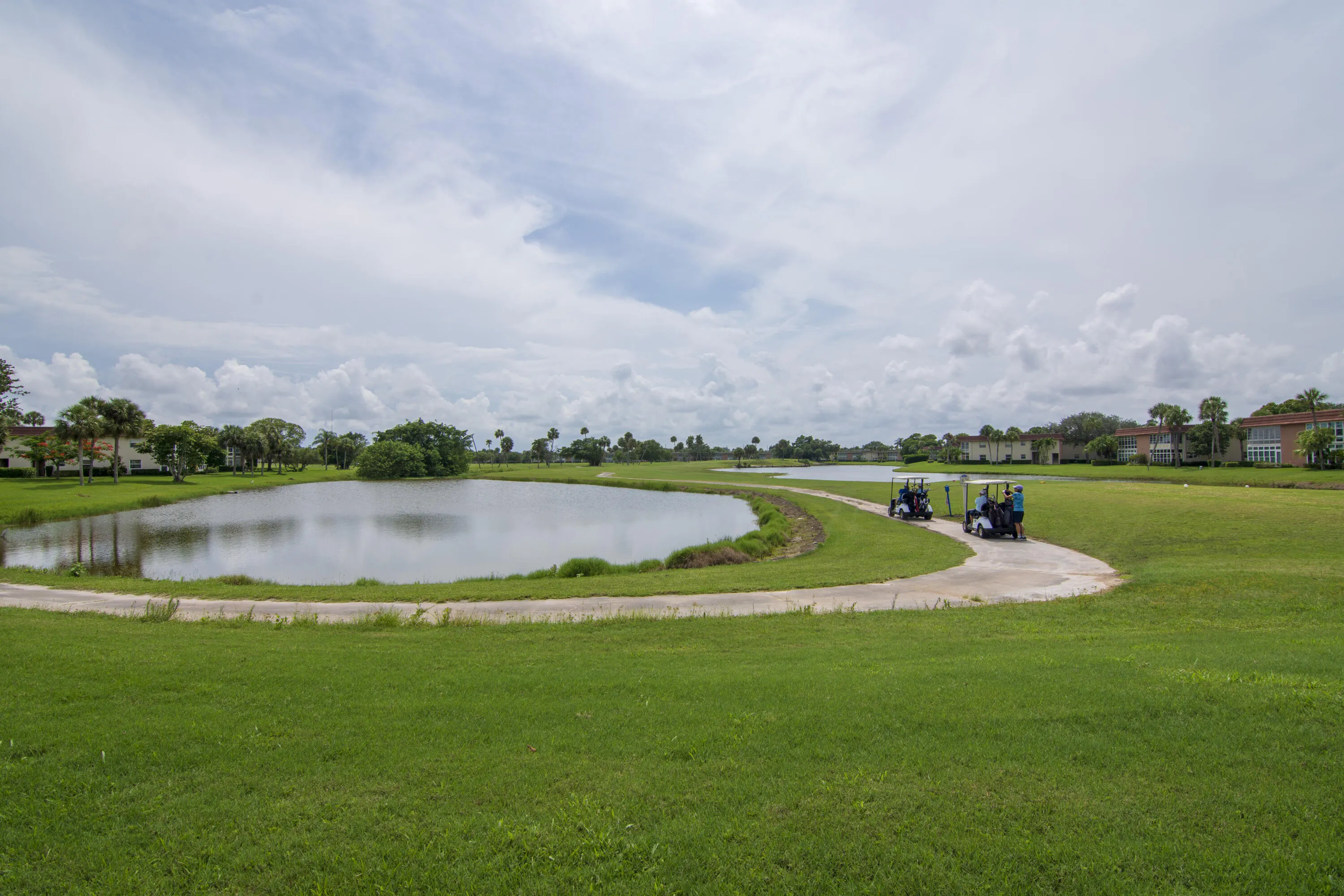 36 VISTA GARDENS Trail #202