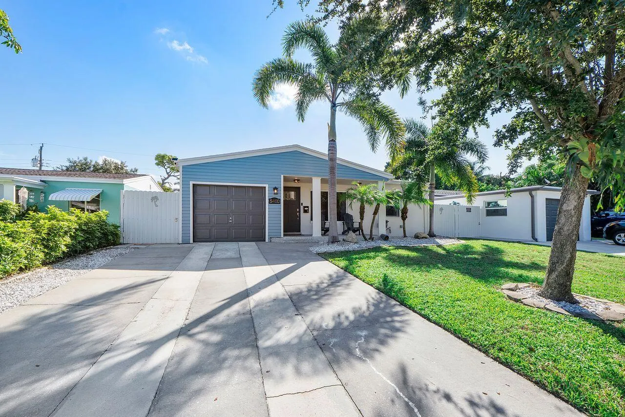 5400 NE 4TH Terrace