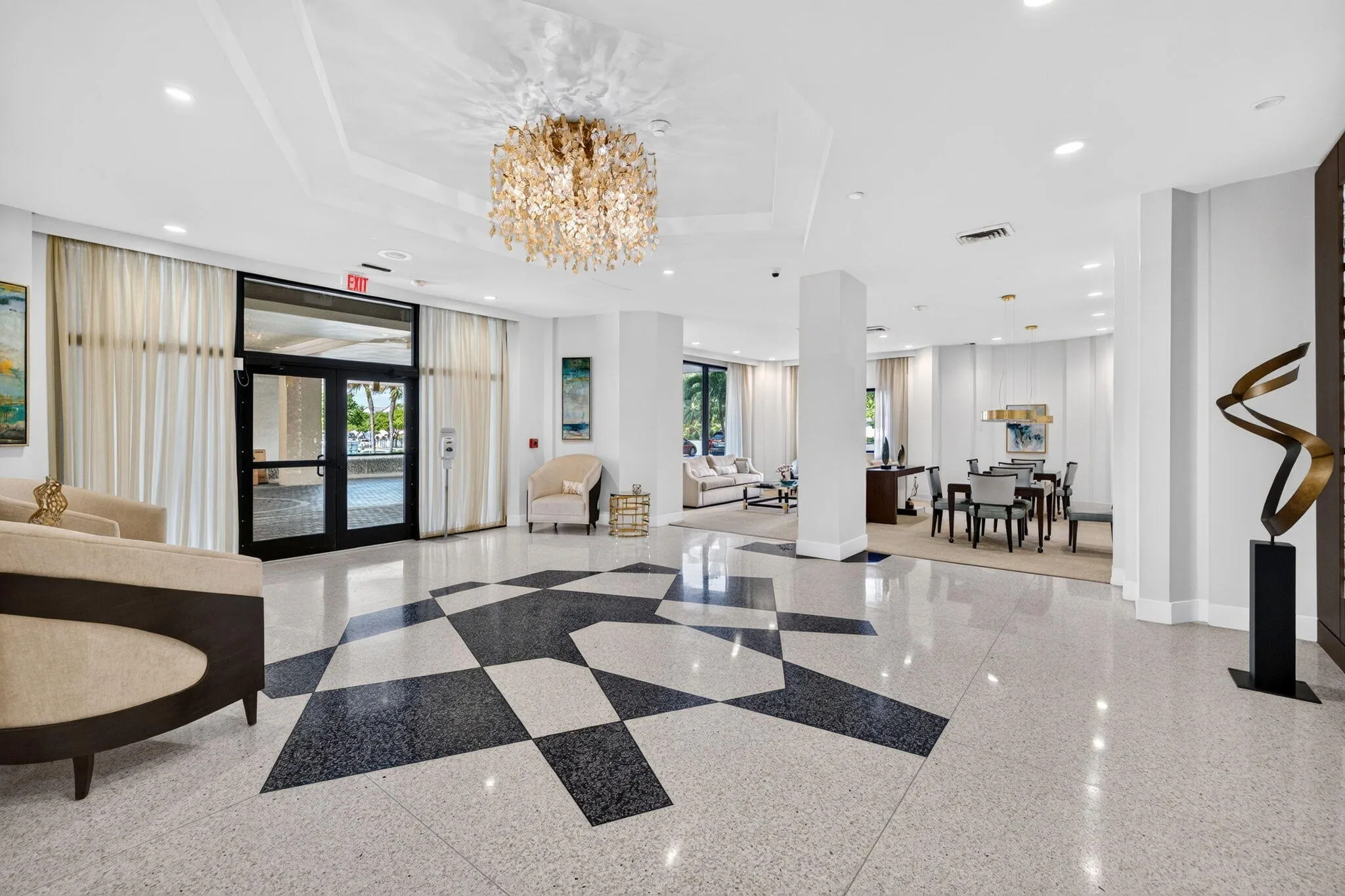 2000 S OCEAN Boulevard #3B