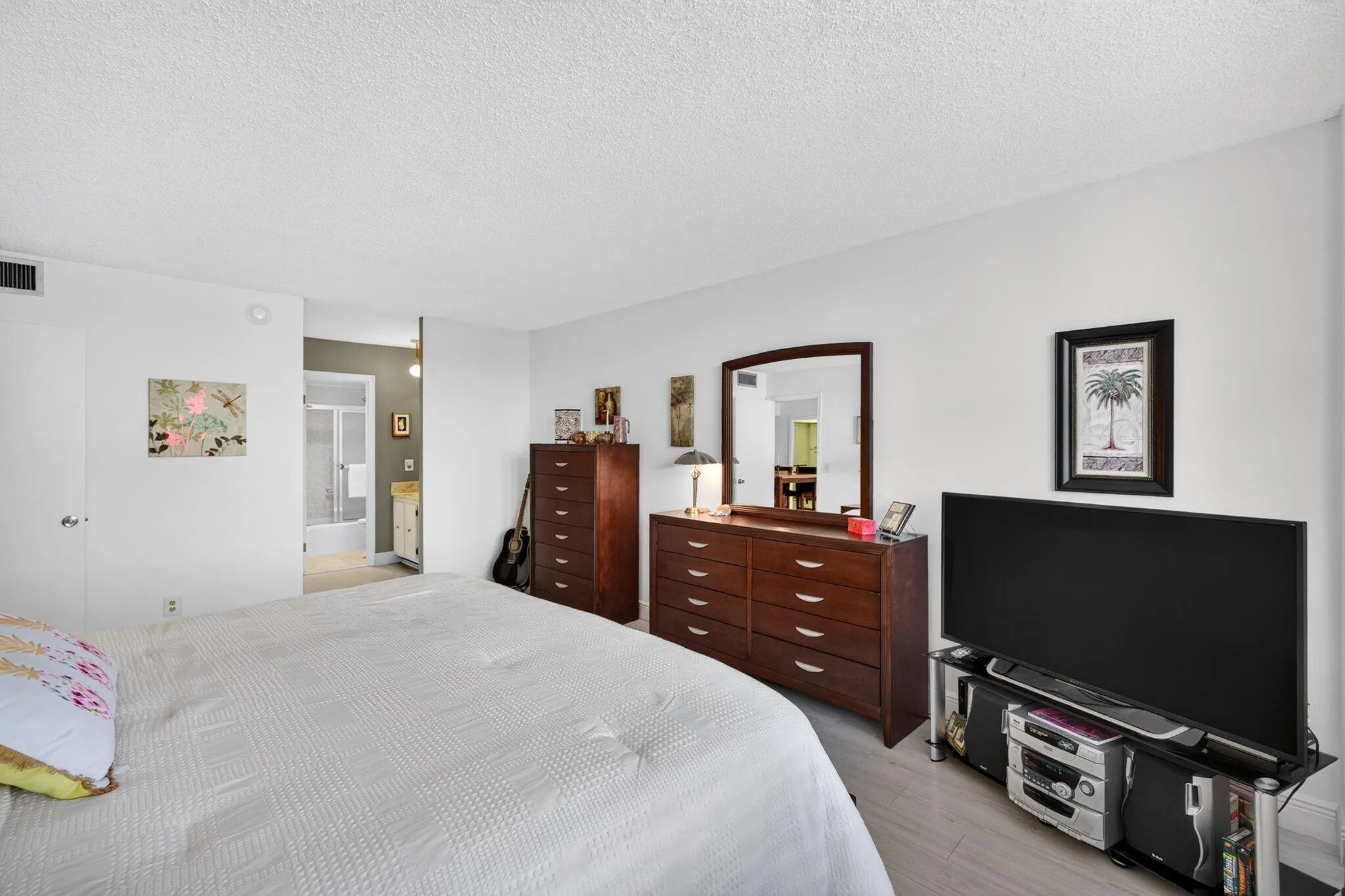 2000 S OCEAN Boulevard #3B