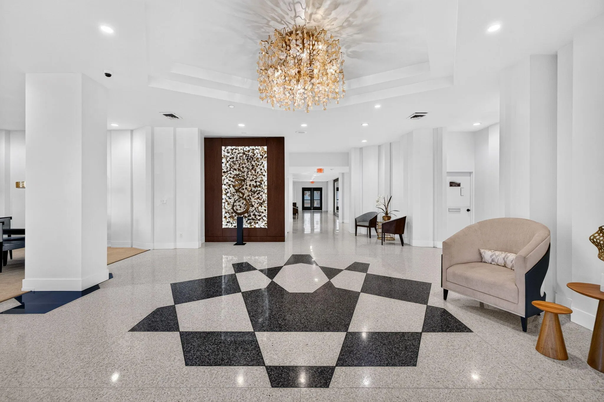 2000 S OCEAN Boulevard #3B