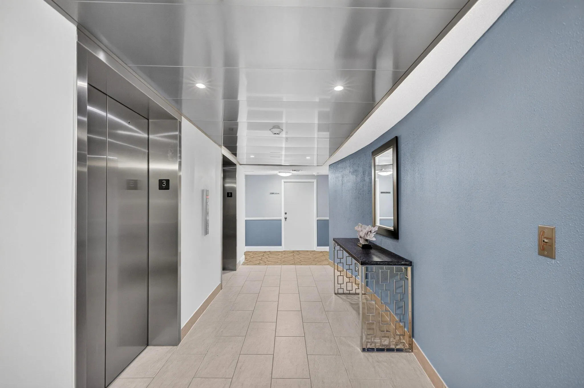 2000 S OCEAN Boulevard #3B