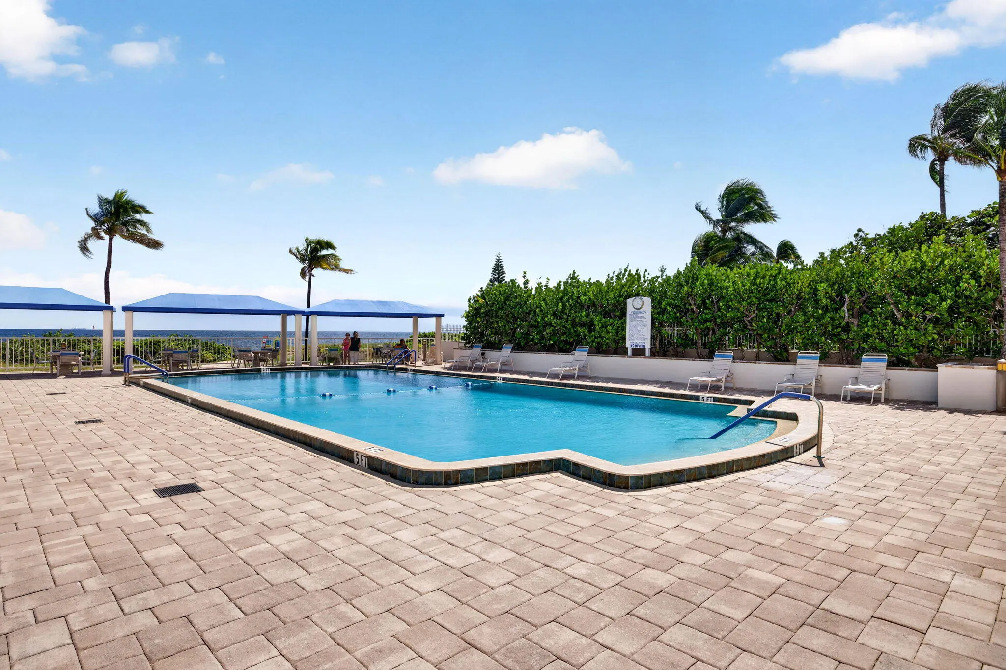 2000 S OCEAN Boulevard #3B