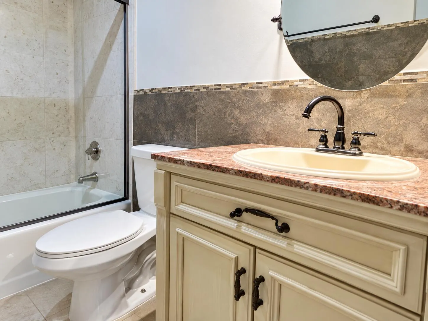 400 Kings Point Drive #1030