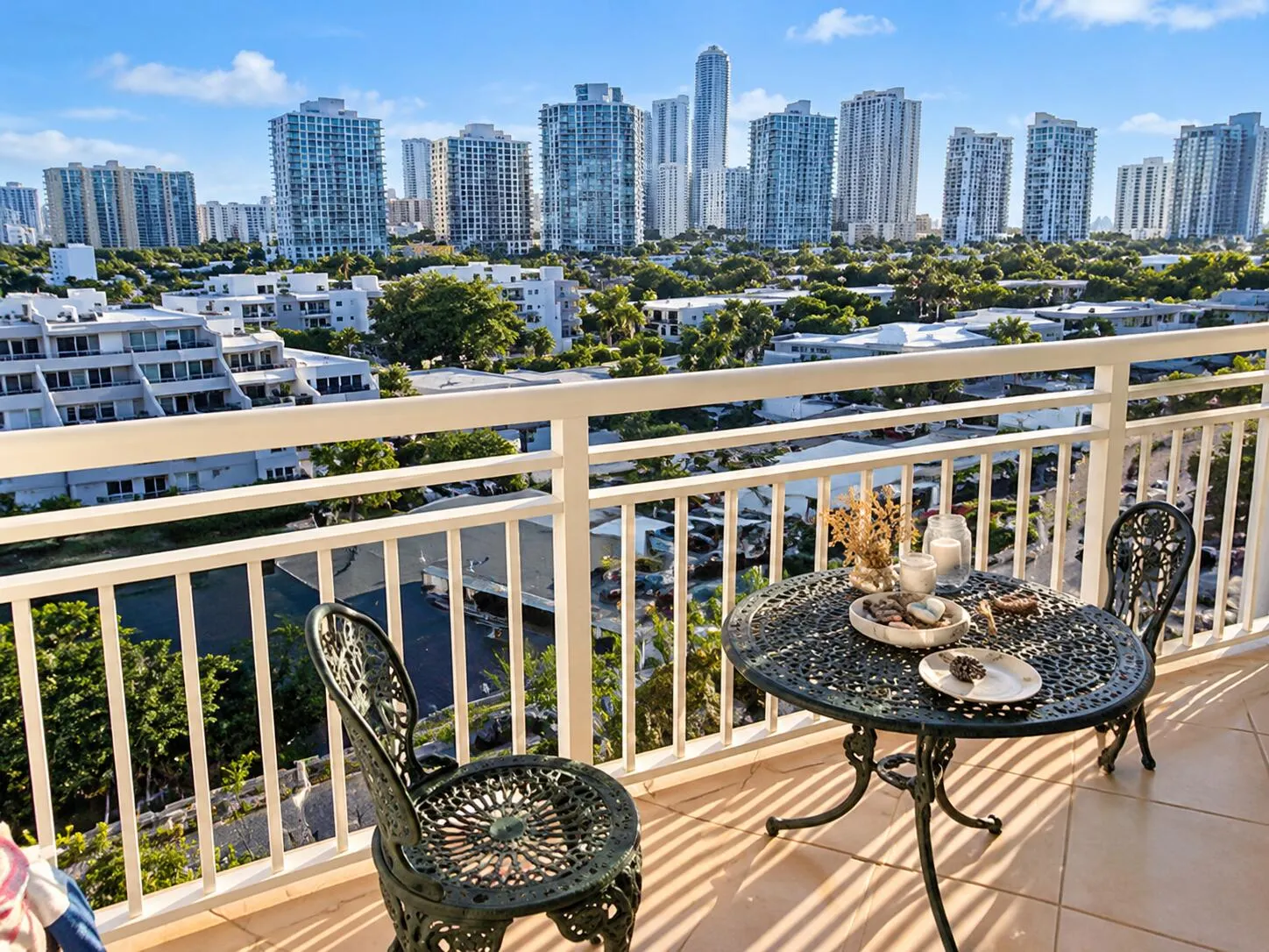 400 Kings Point Drive #1030