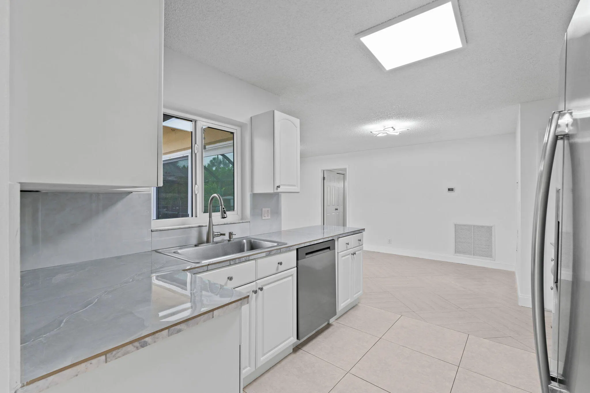 2315 NW 98th Lane