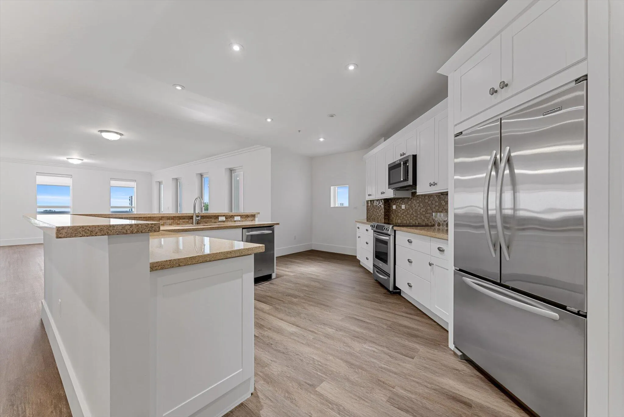 455 E PALMETTO PARK Road #6E