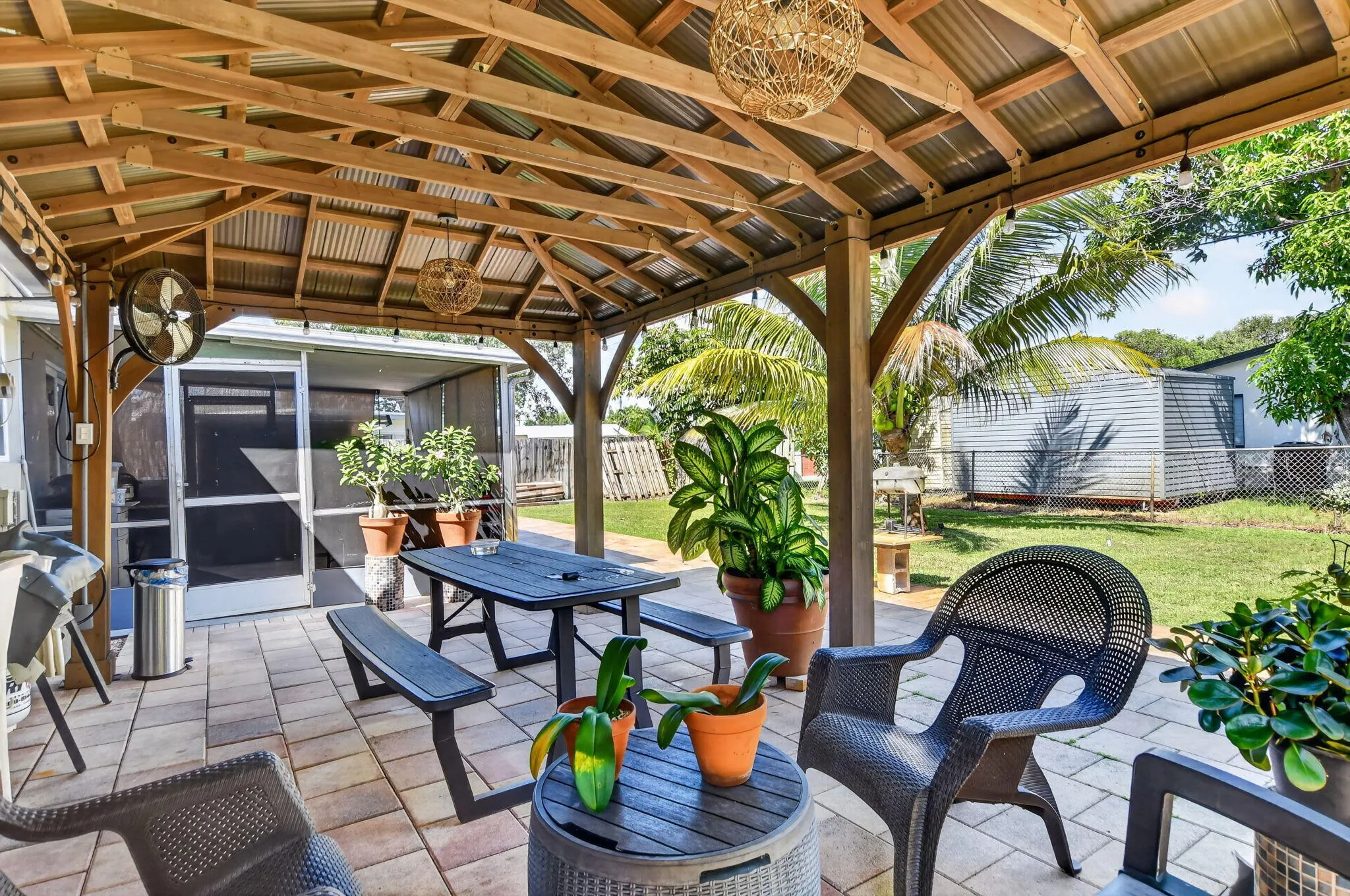 103 SW 14th Street
