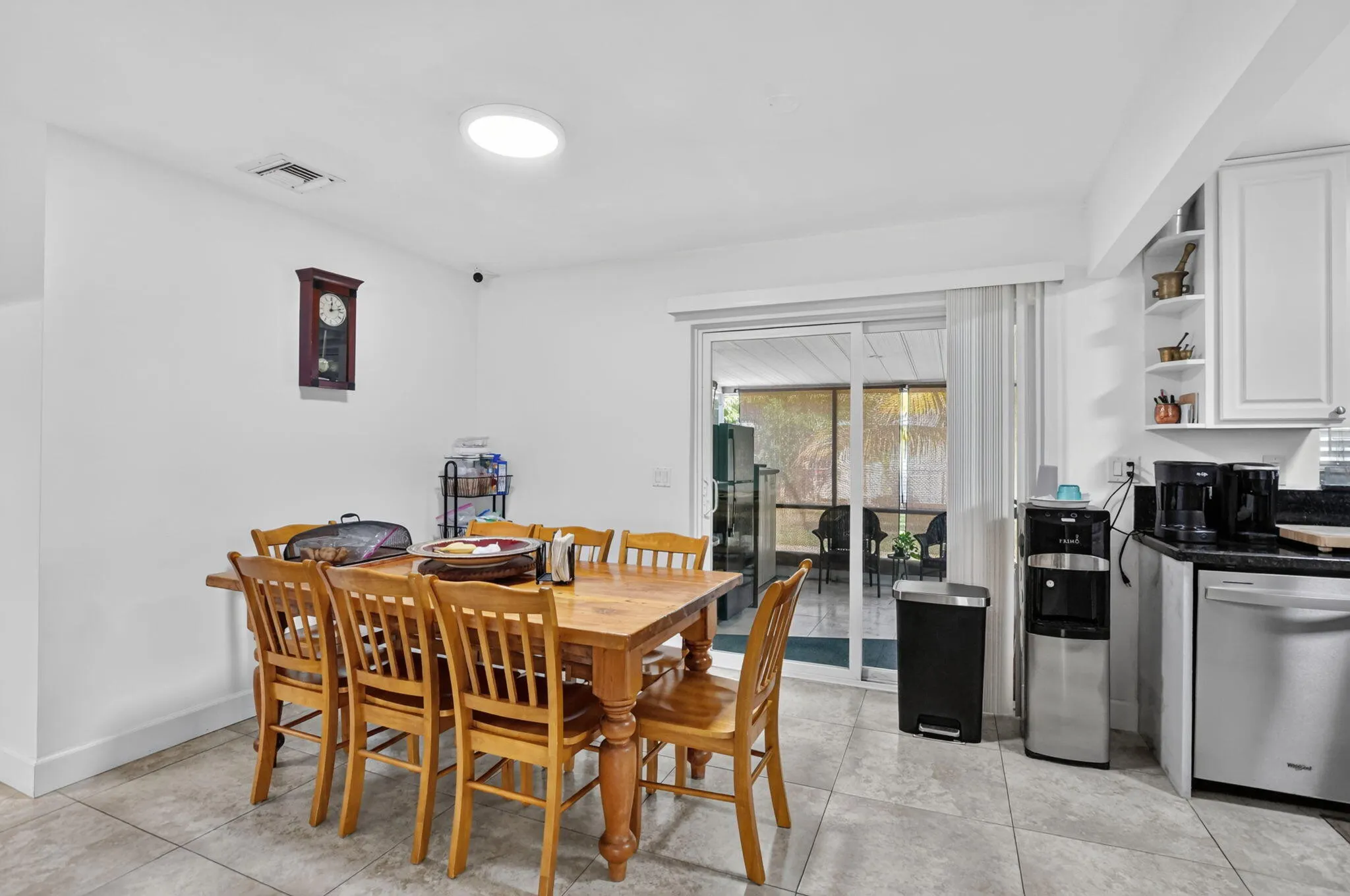 103 SW 14th Street
