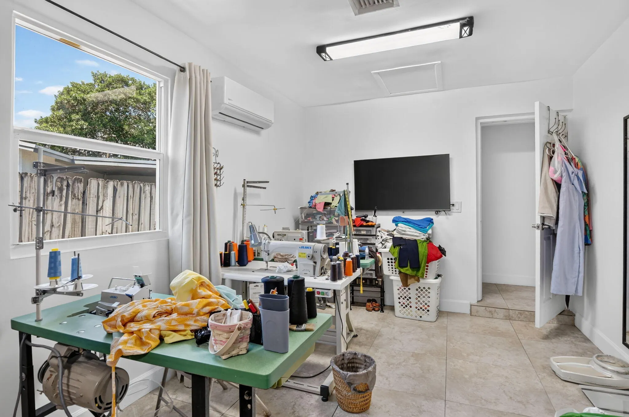 103 SW 14th Street
