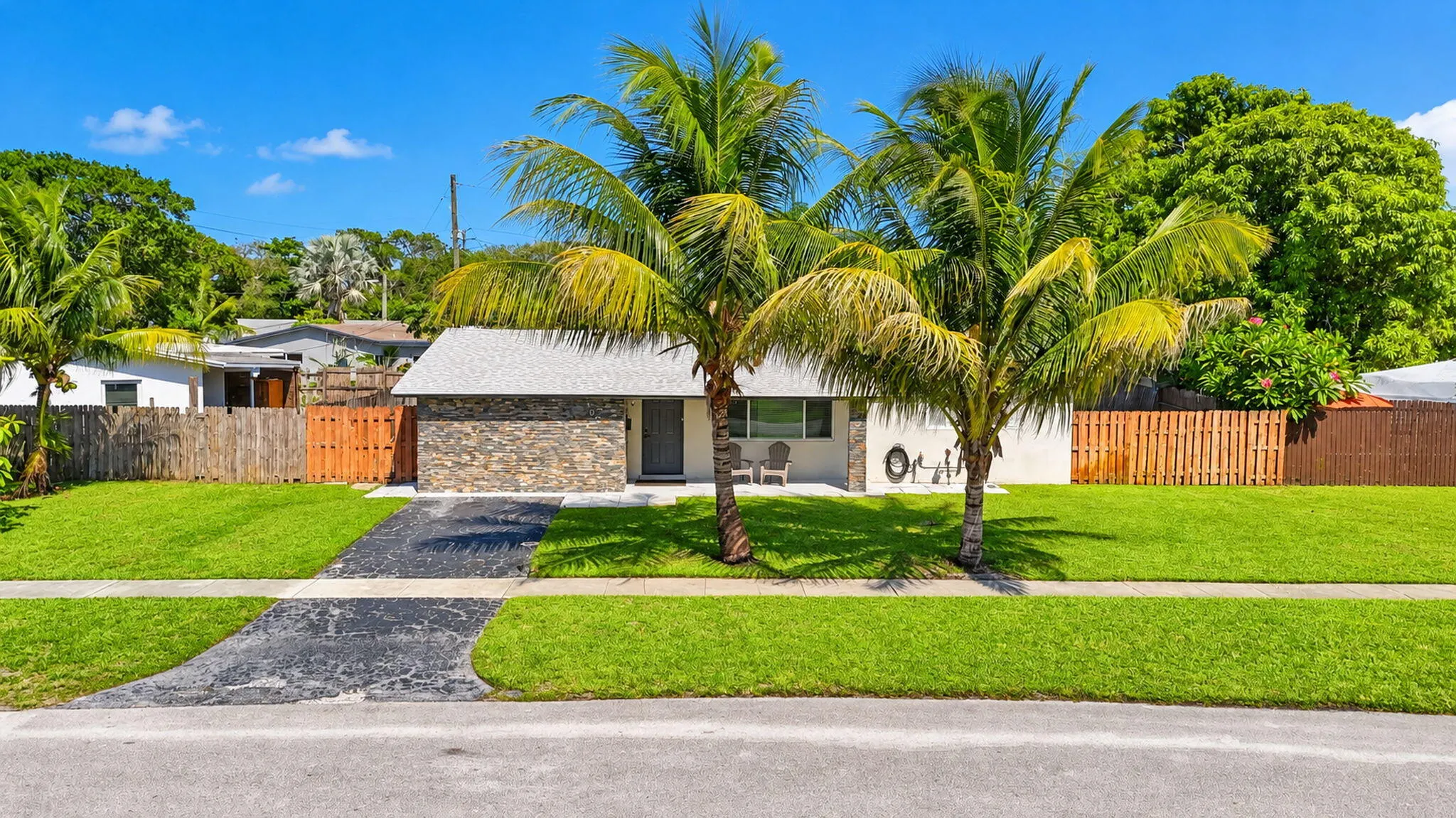 103 SW 14th Street