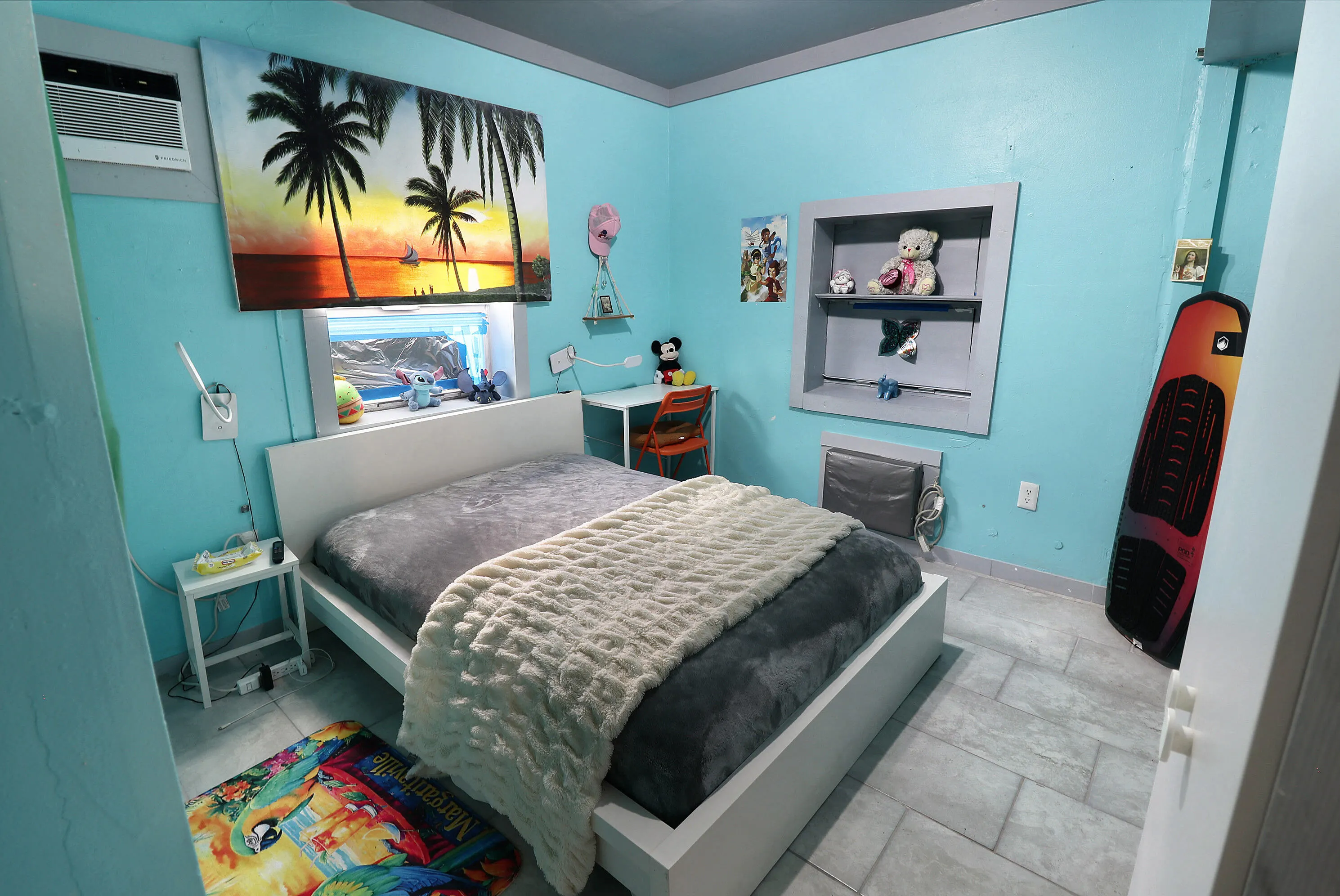 207 SW 4TH Street