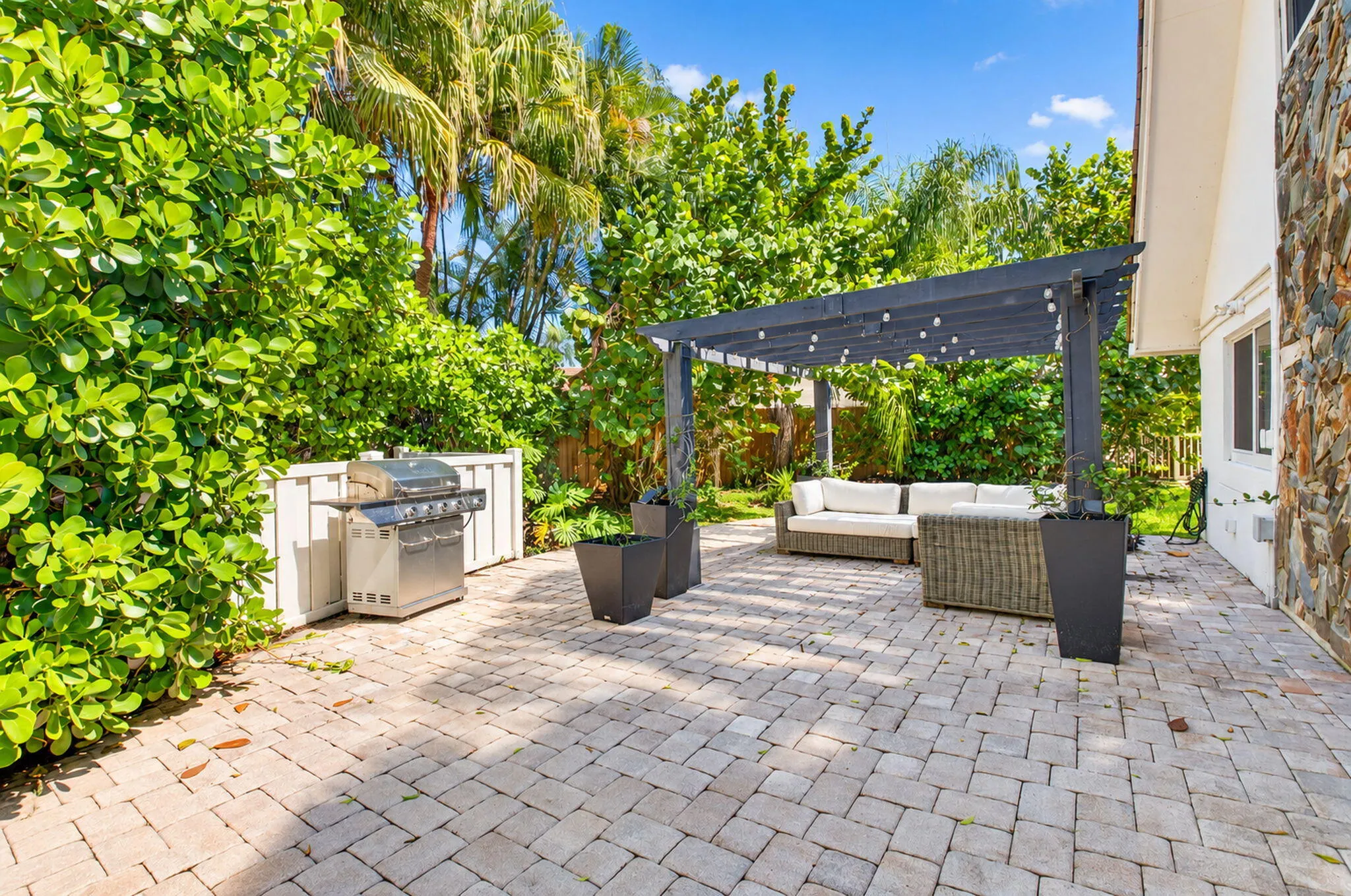 6869 Terra Tranquila Drive