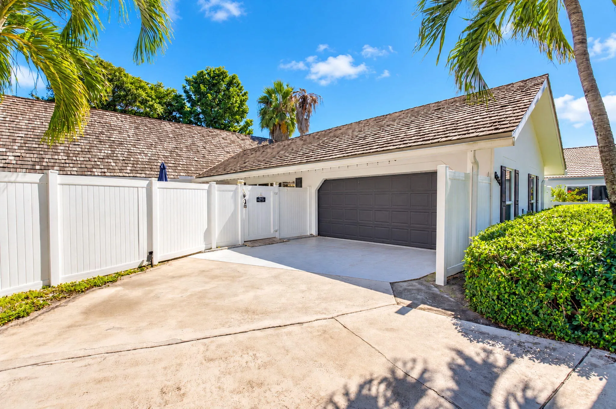 6869 Terra Tranquila Drive