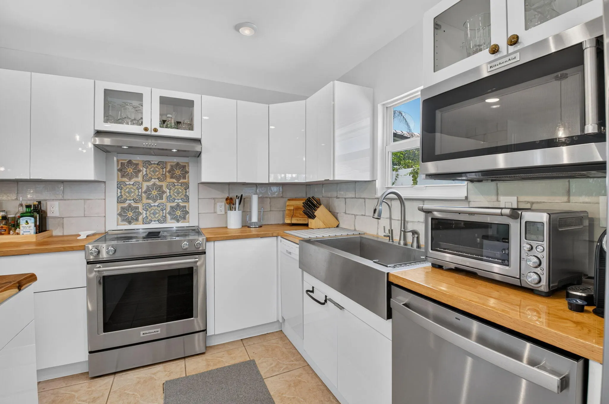 6869 Terra Tranquila Drive