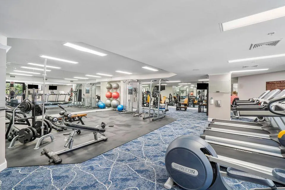 801 S Olive Avenue #1506