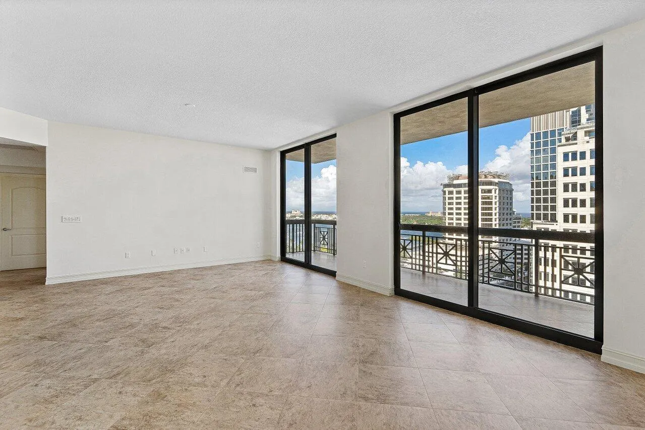 801 S Olive Avenue #1506