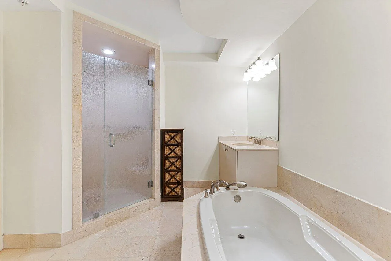 801 S Olive Avenue #1506