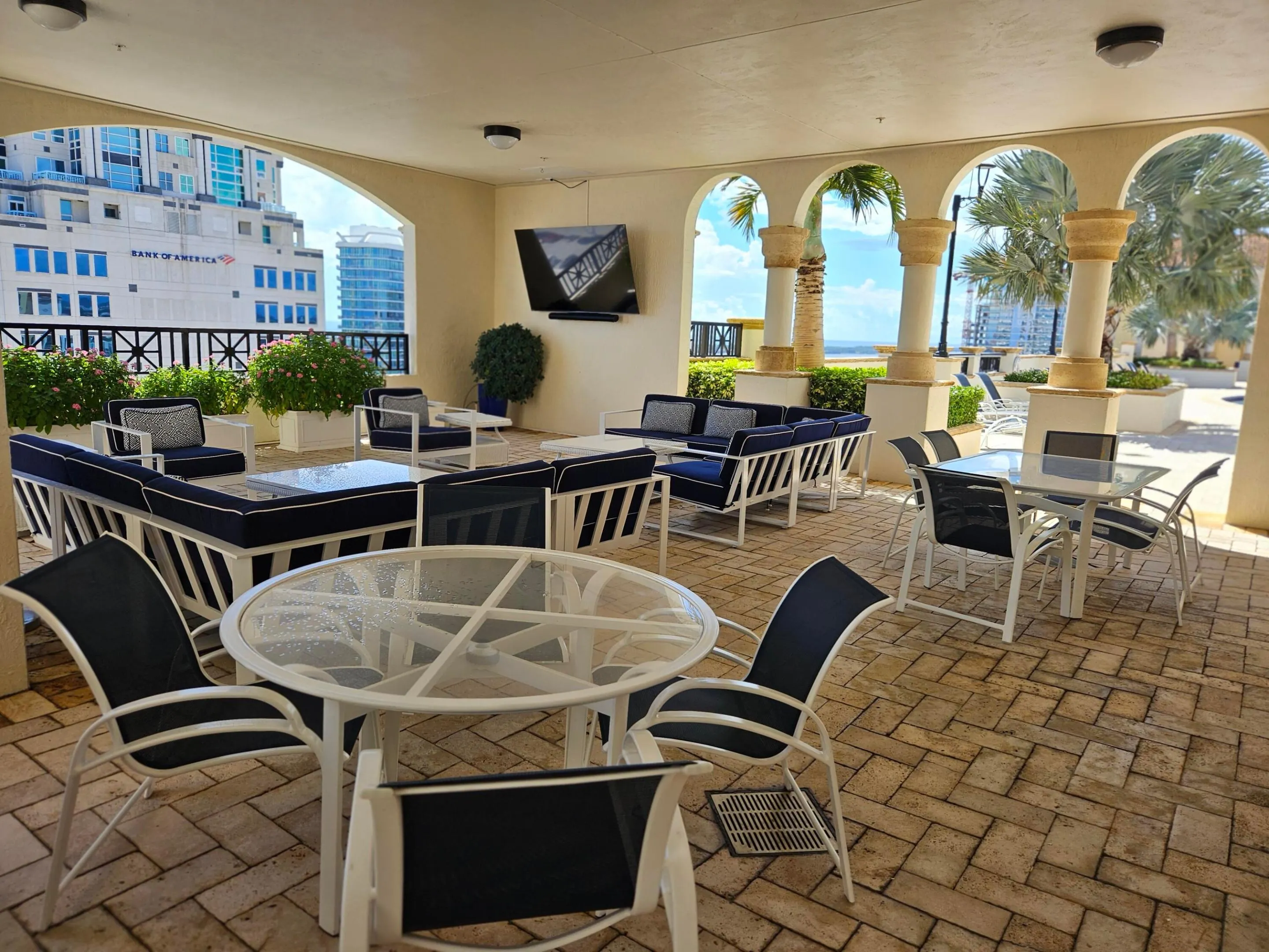 801 S Olive Avenue #1506