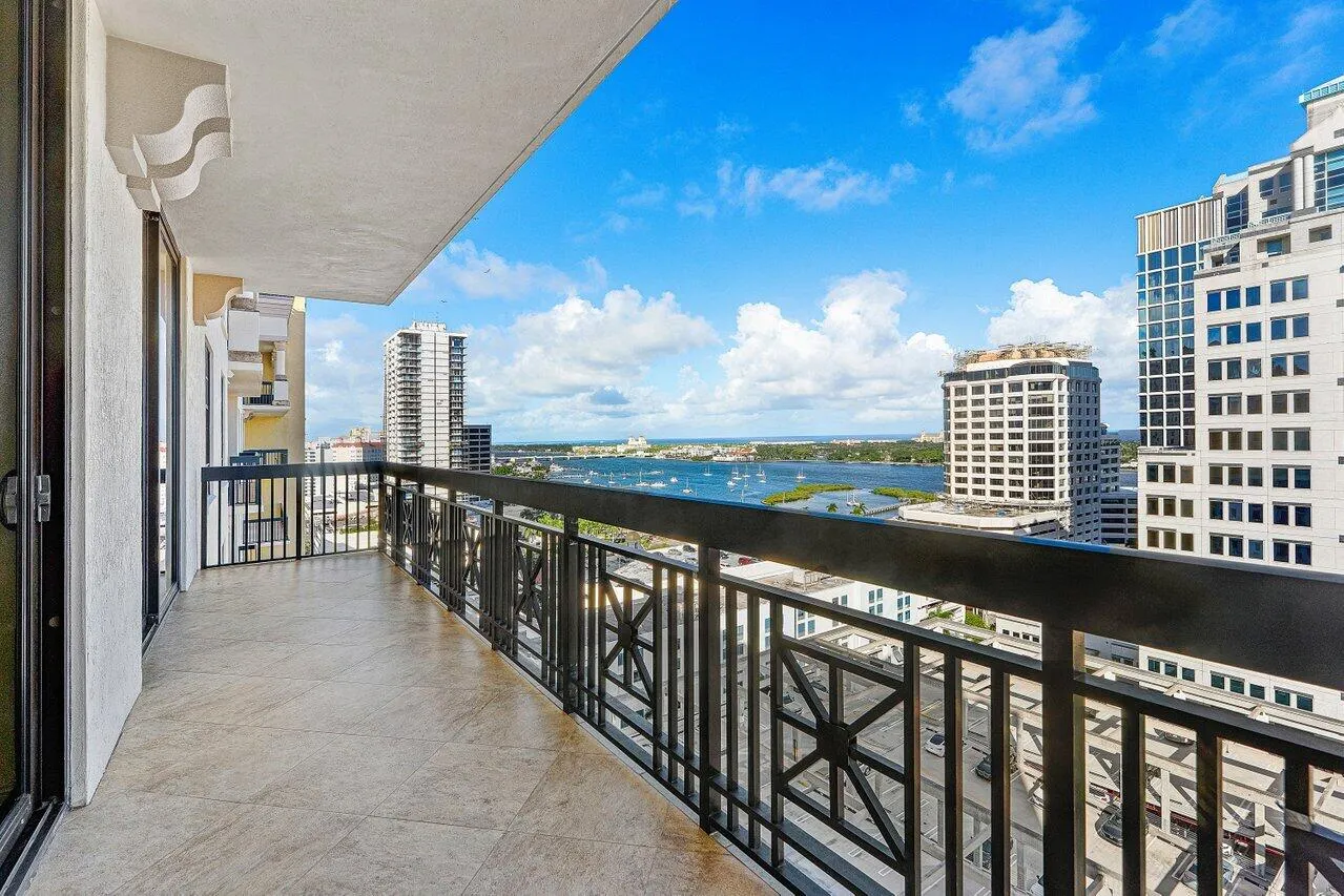 801 S Olive Avenue #1506