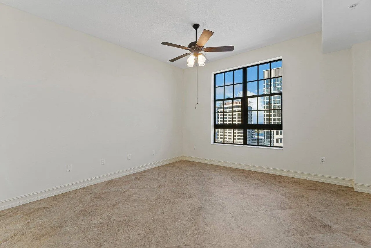 801 S Olive Avenue #1506