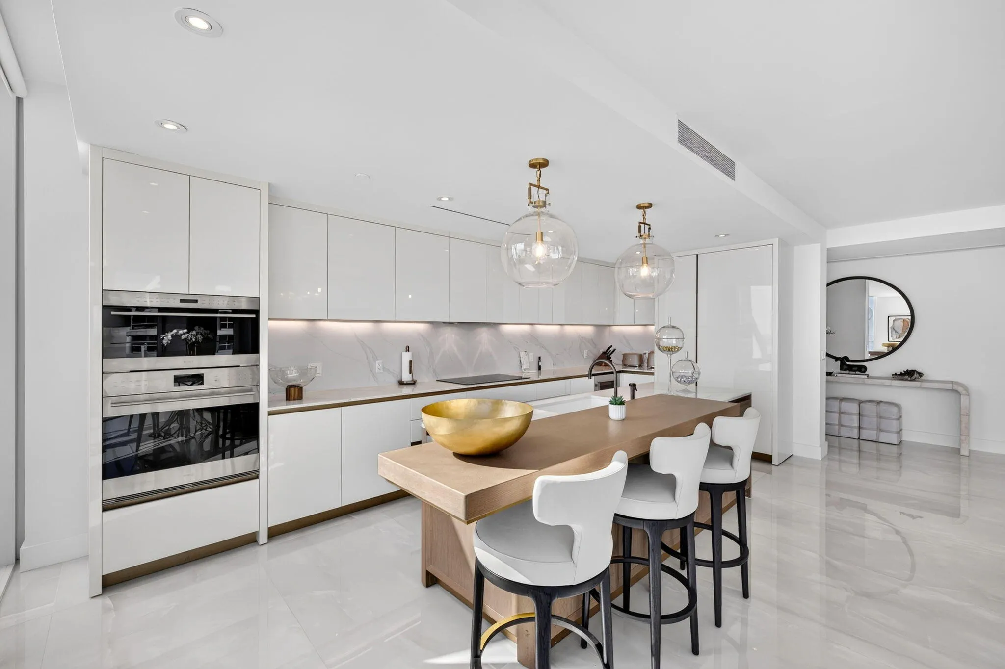 525 N FORT LAUDERDALE BEACH Boulevard #1602