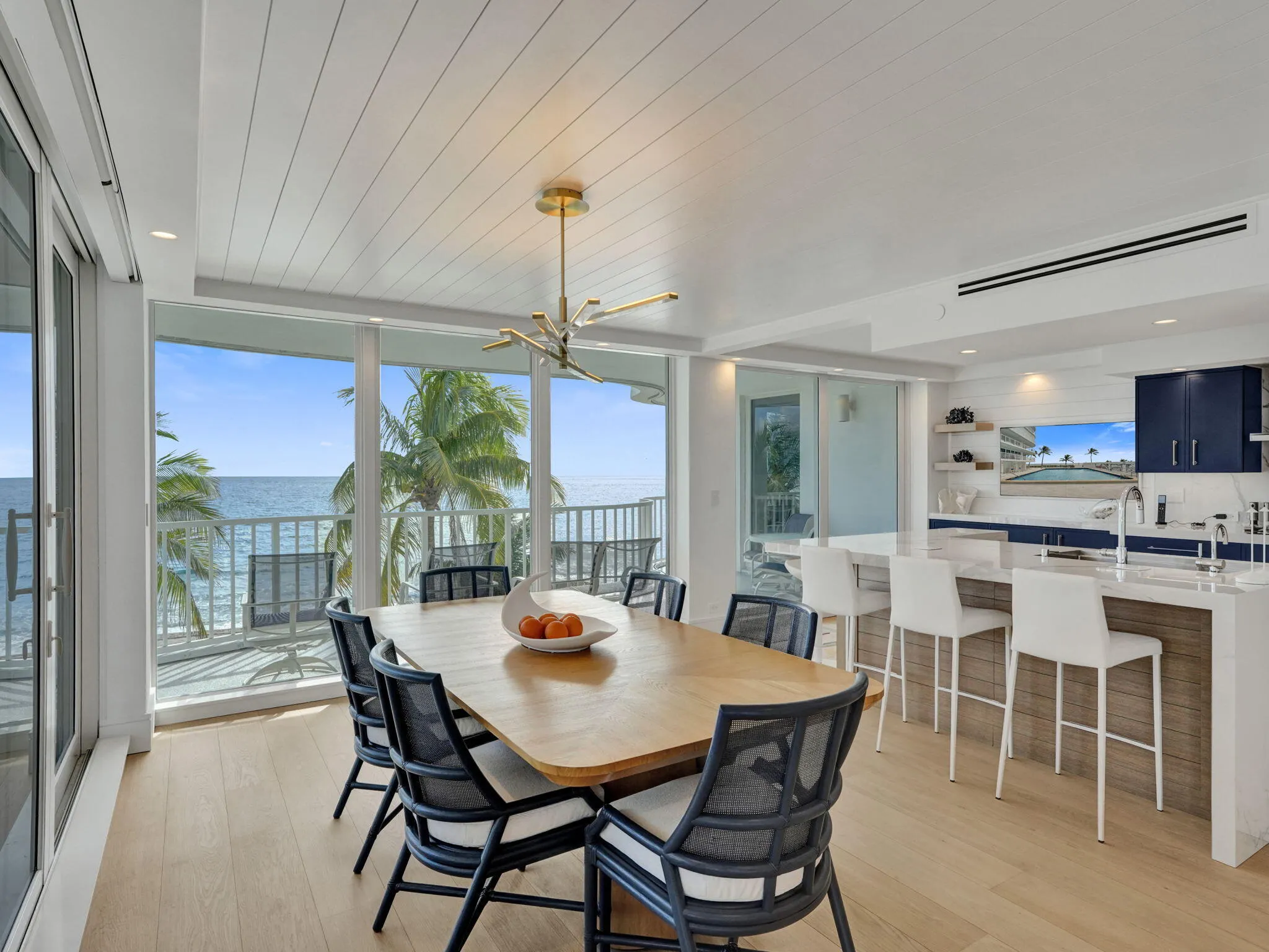 3211 S OCEAN Boulevard #402