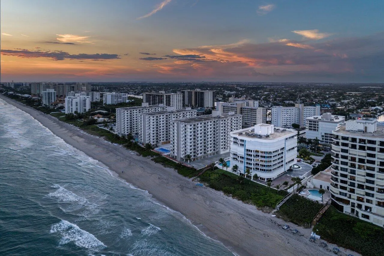 3211 S OCEAN Boulevard #402