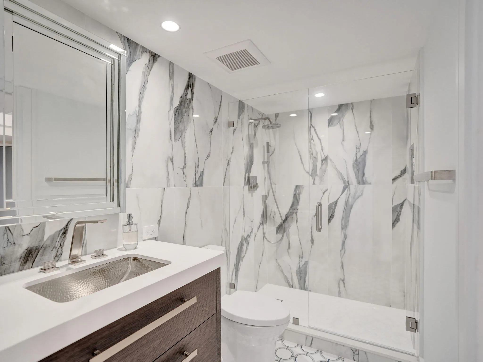 3211 S OCEAN Boulevard #402