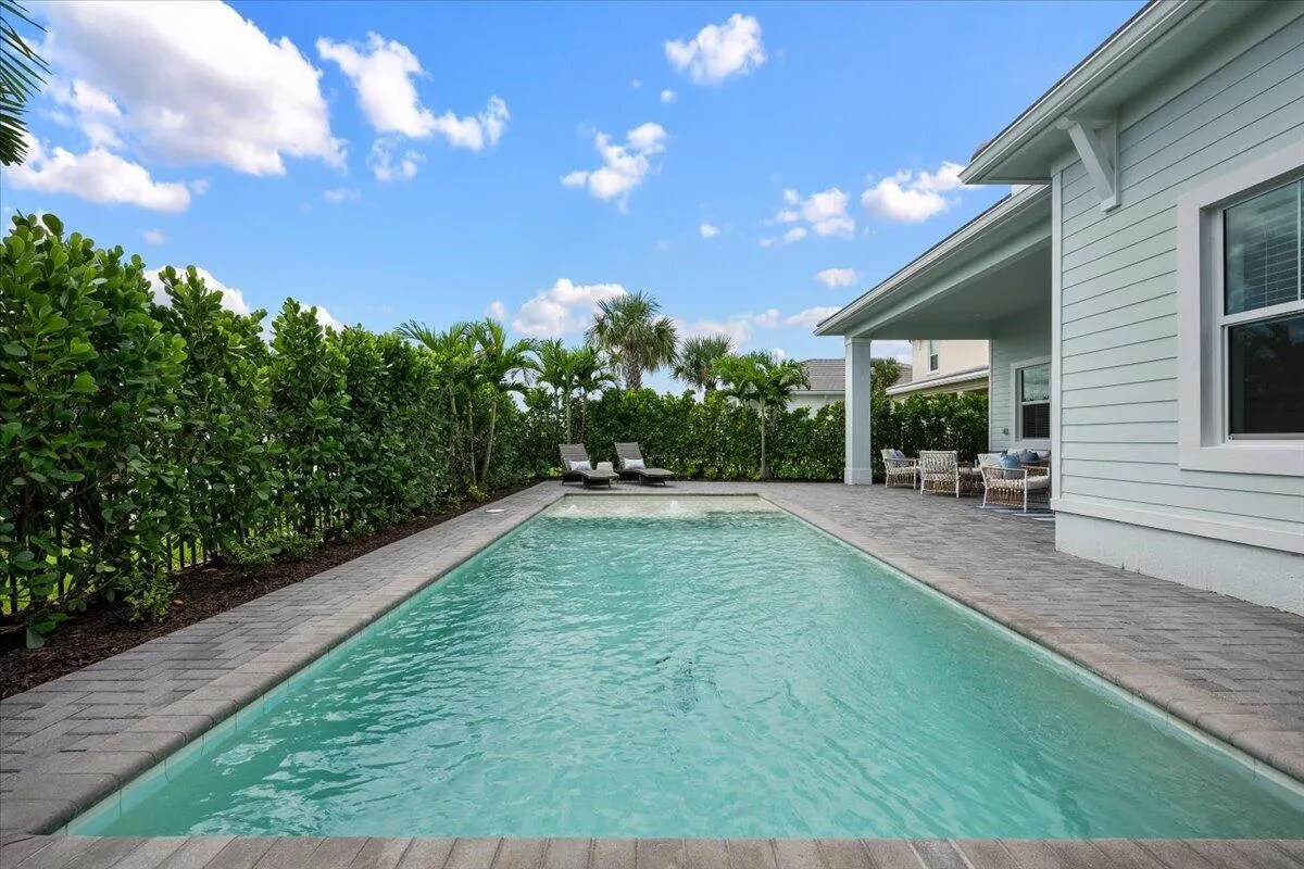 12538 Nautilus Circle
