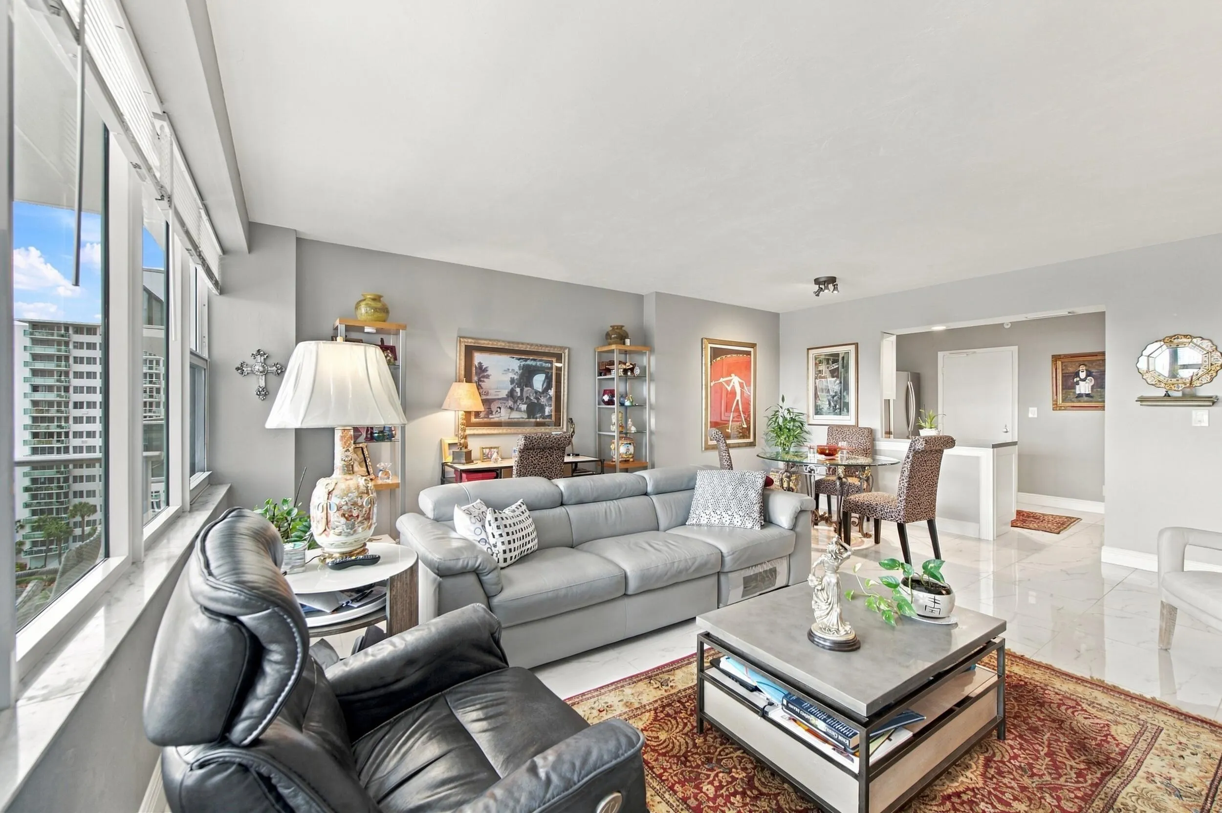 3333 NE 34th Street #1120