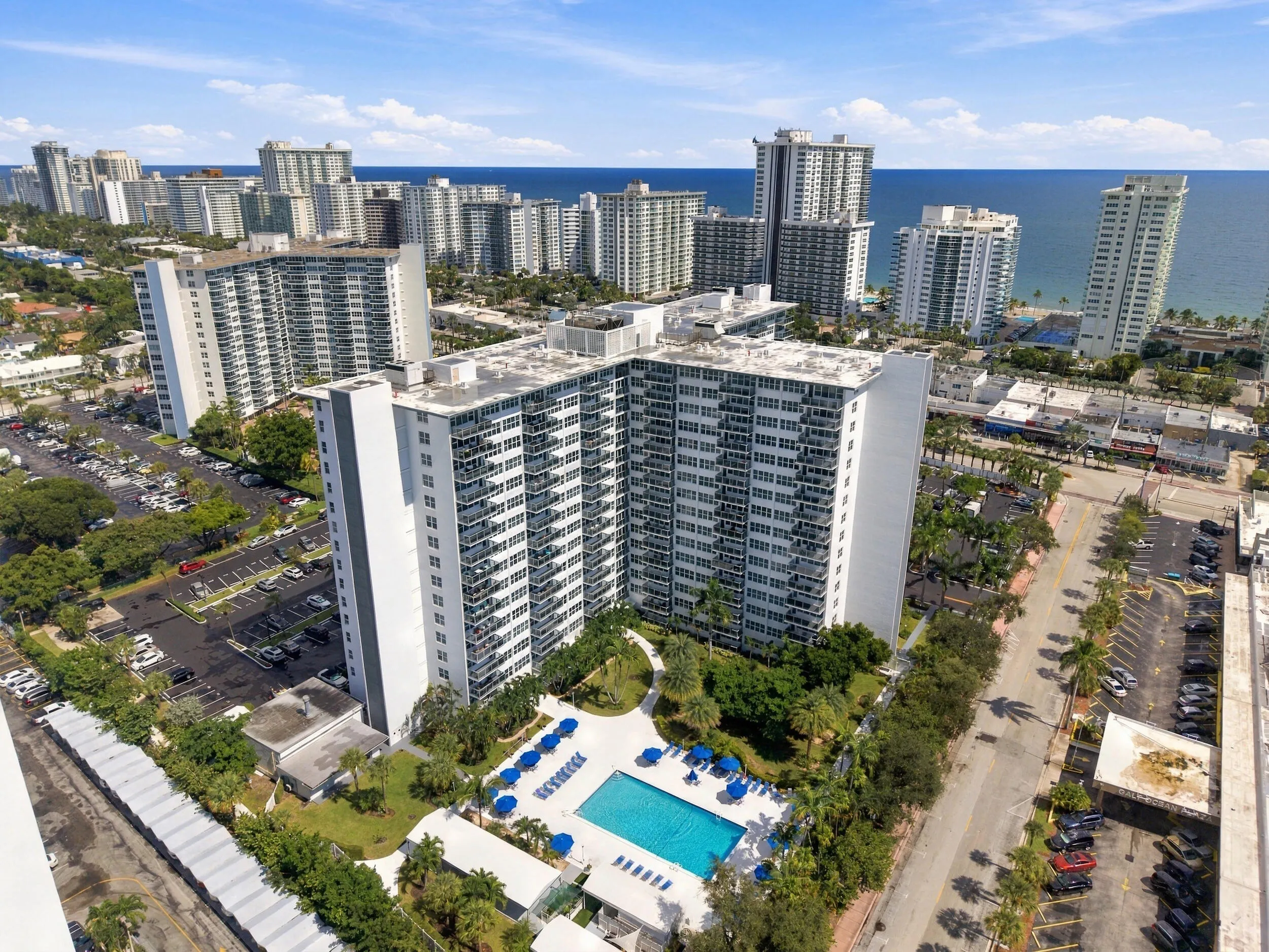 3333 NE 34th Street #1120