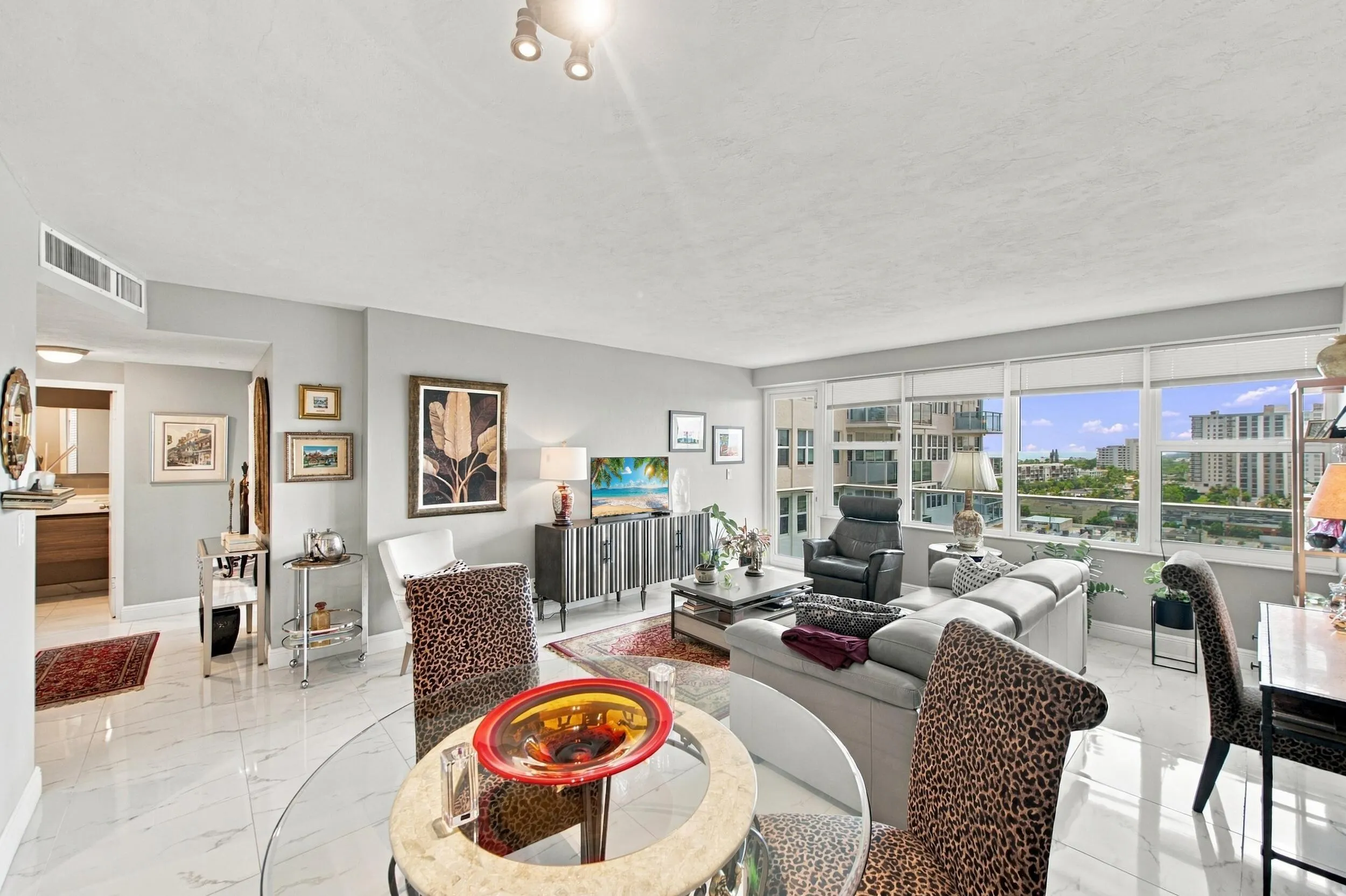 3333 NE 34th Street #1120