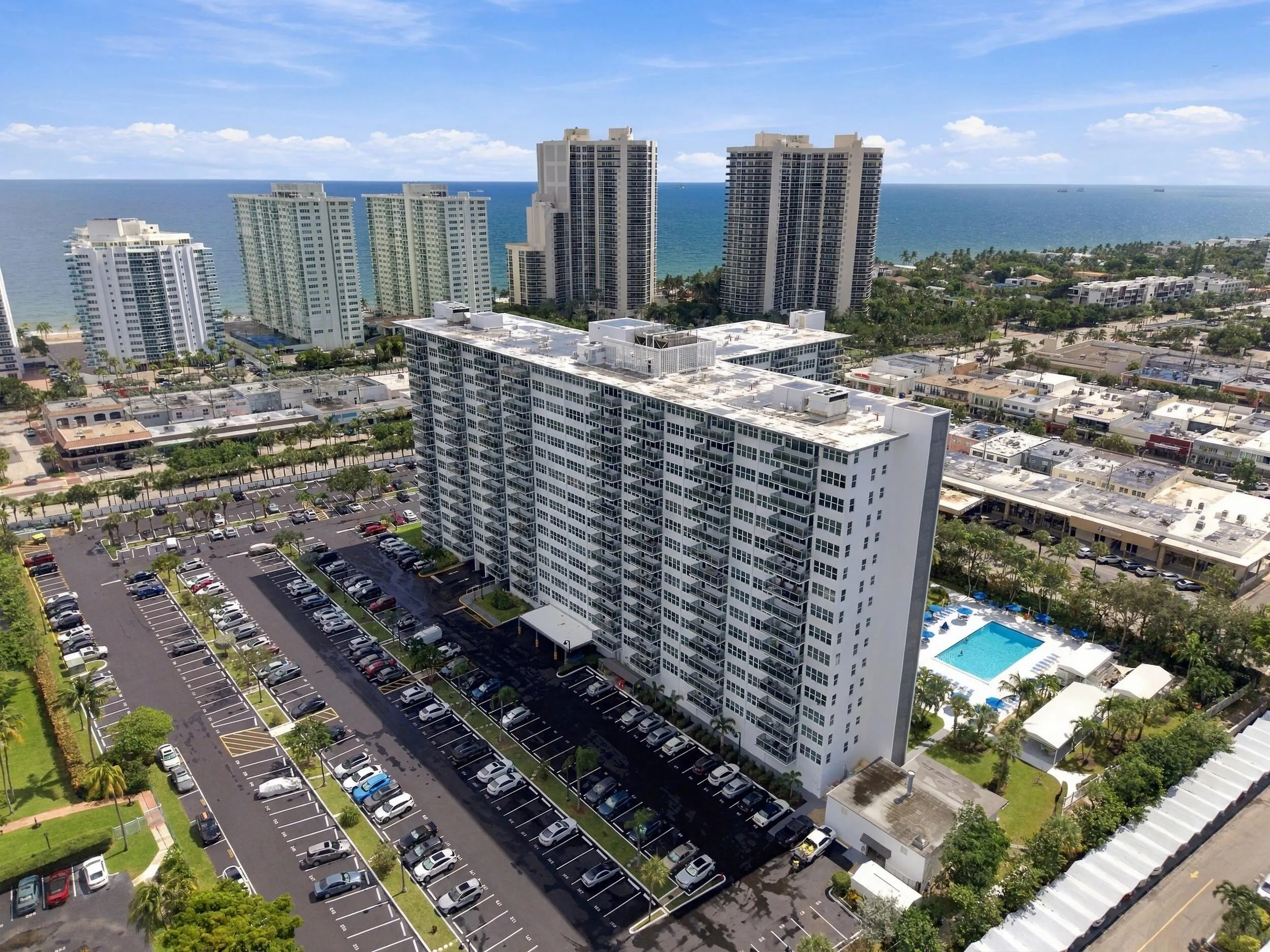 3333 NE 34th Street #1120