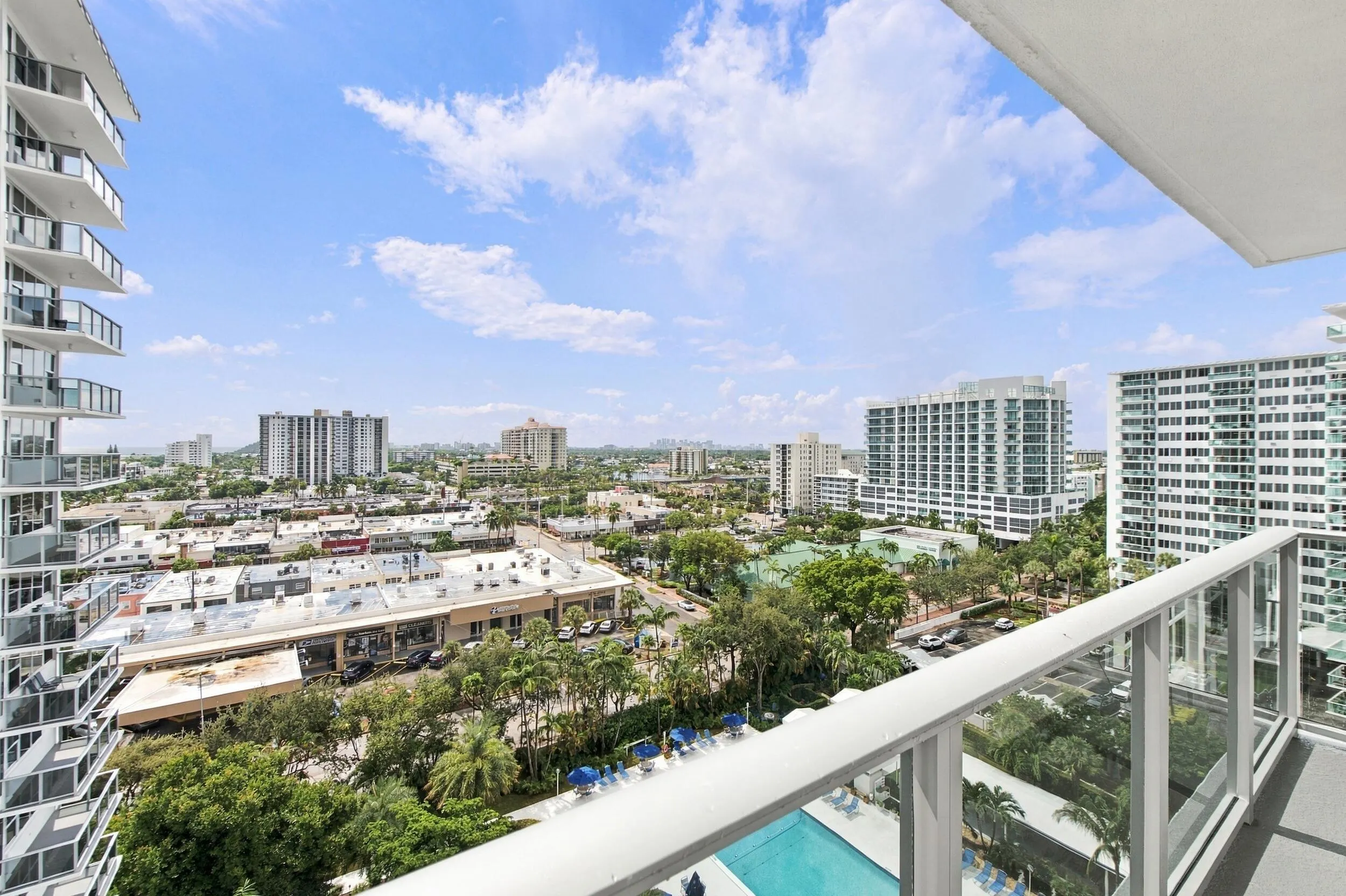 3333 NE 34th Street #1120