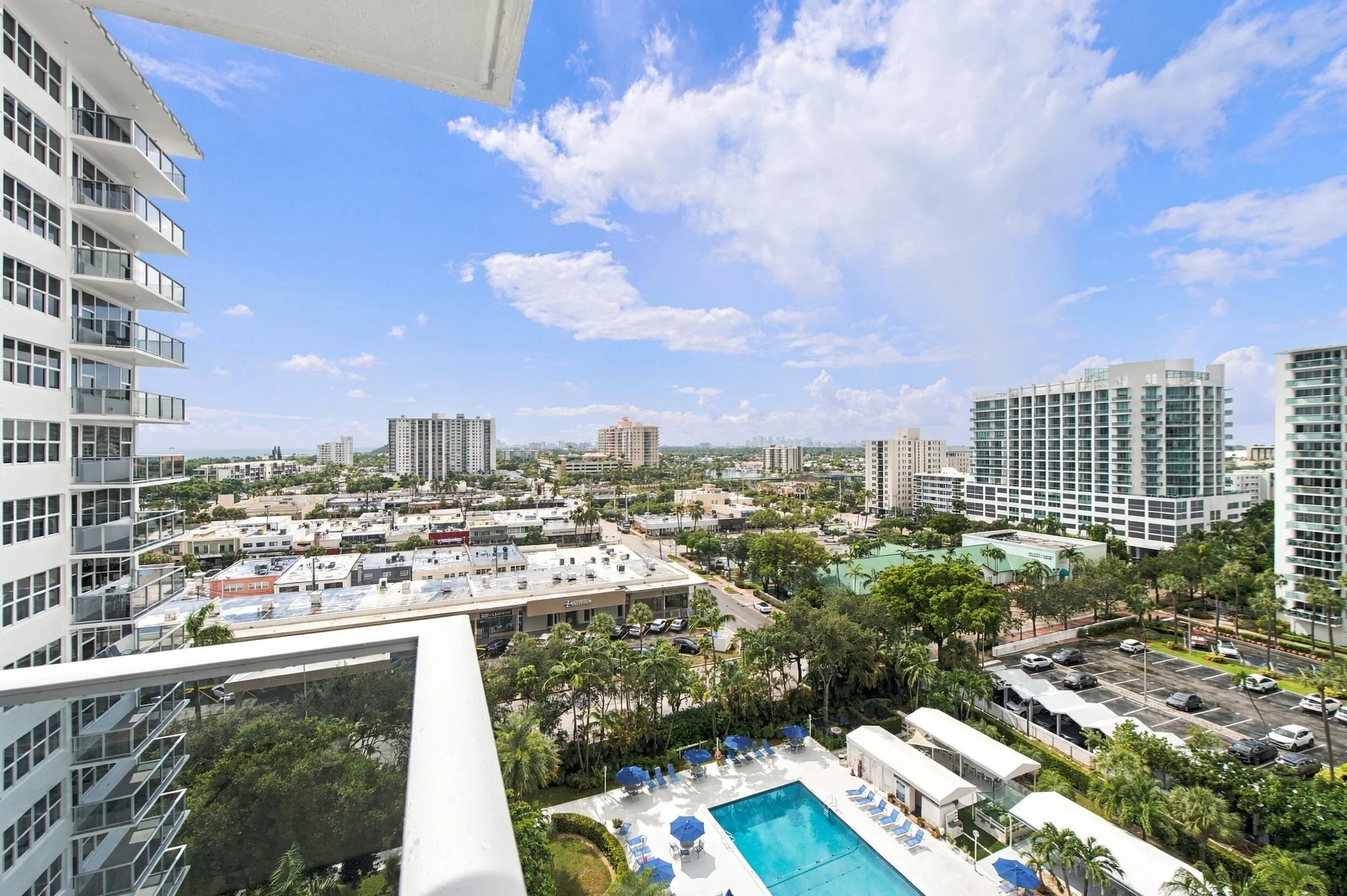 3333 NE 34th Street #1120