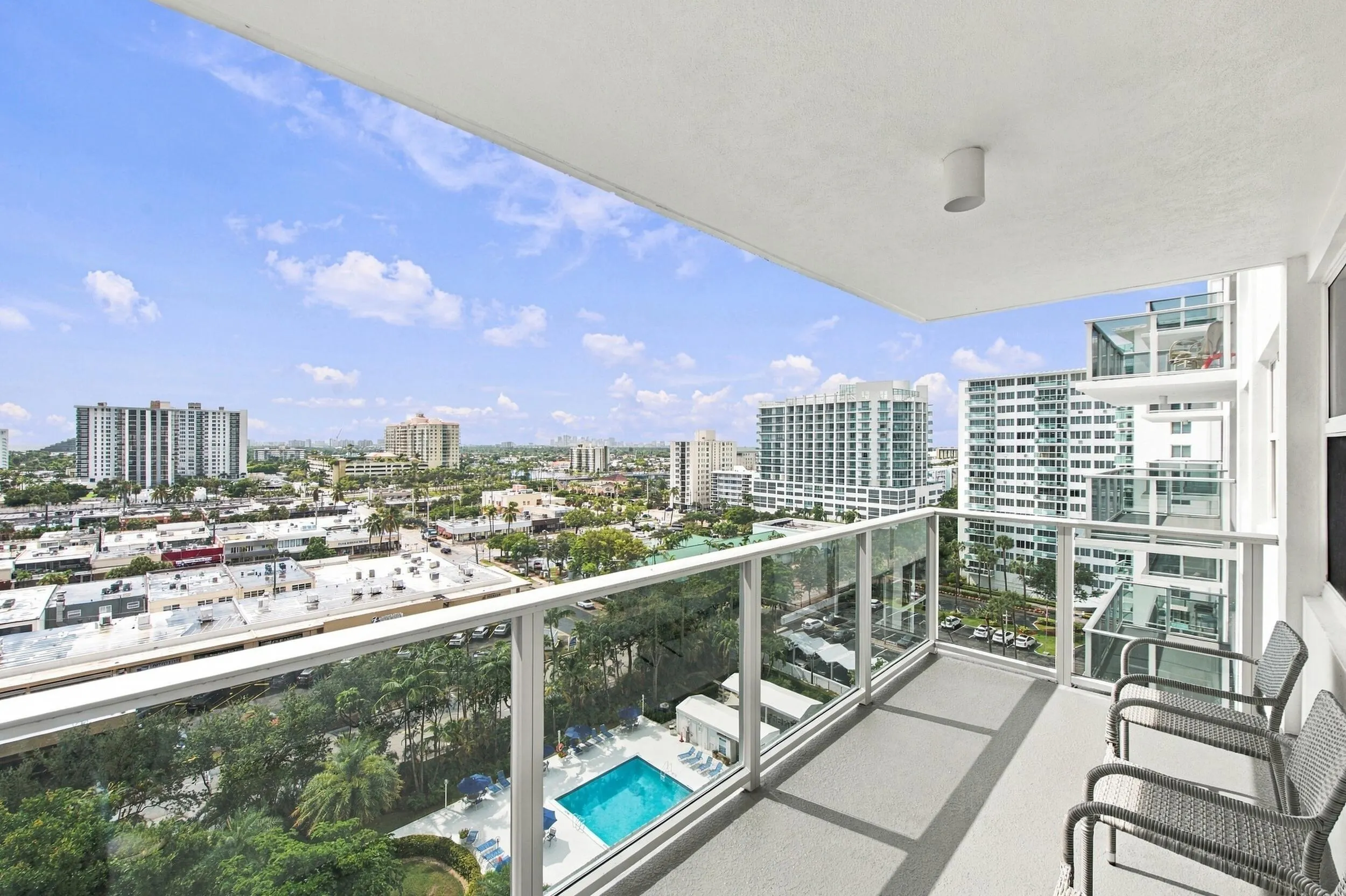 3333 NE 34th Street #1120