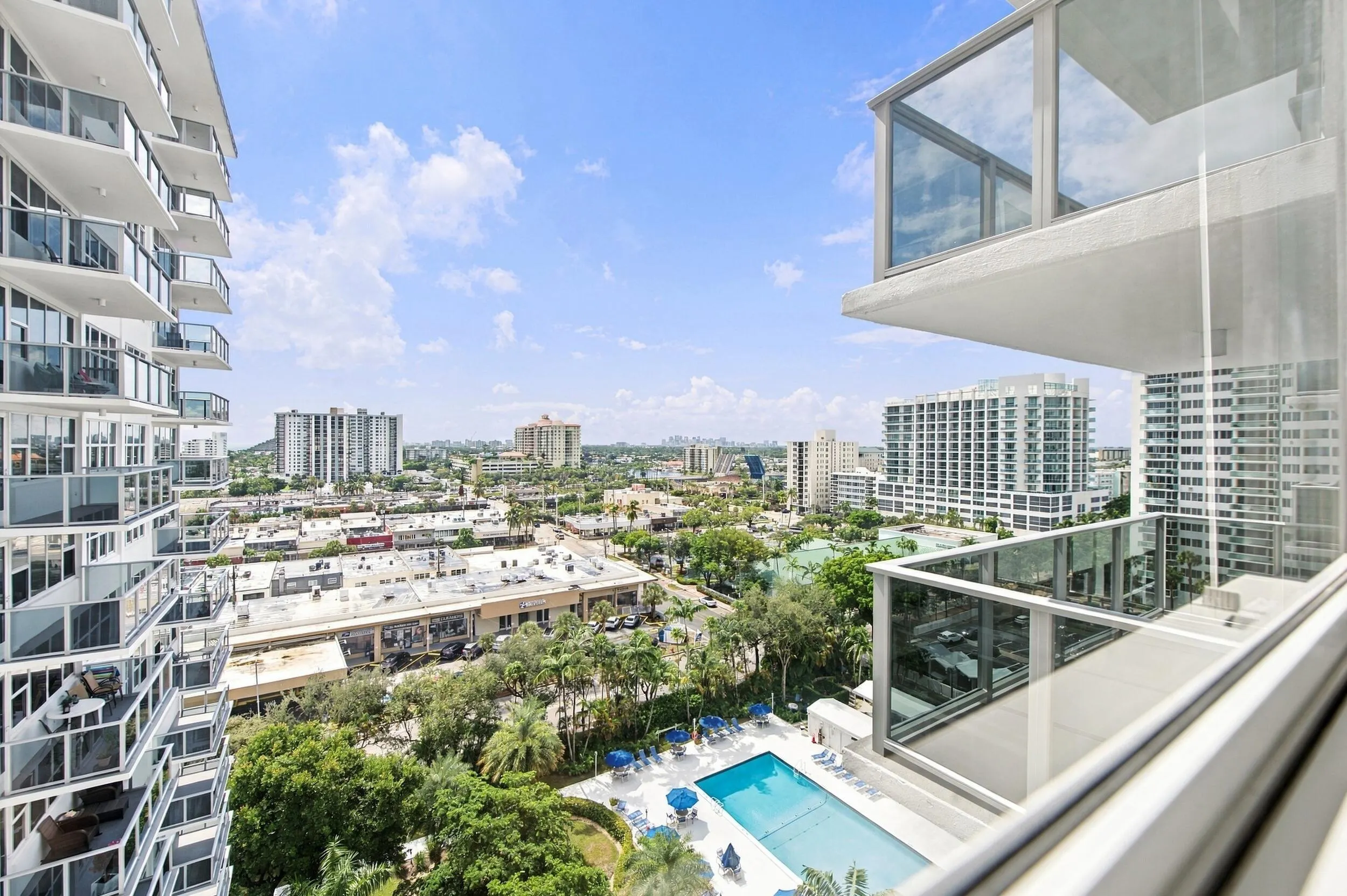 3333 NE 34th Street #1120