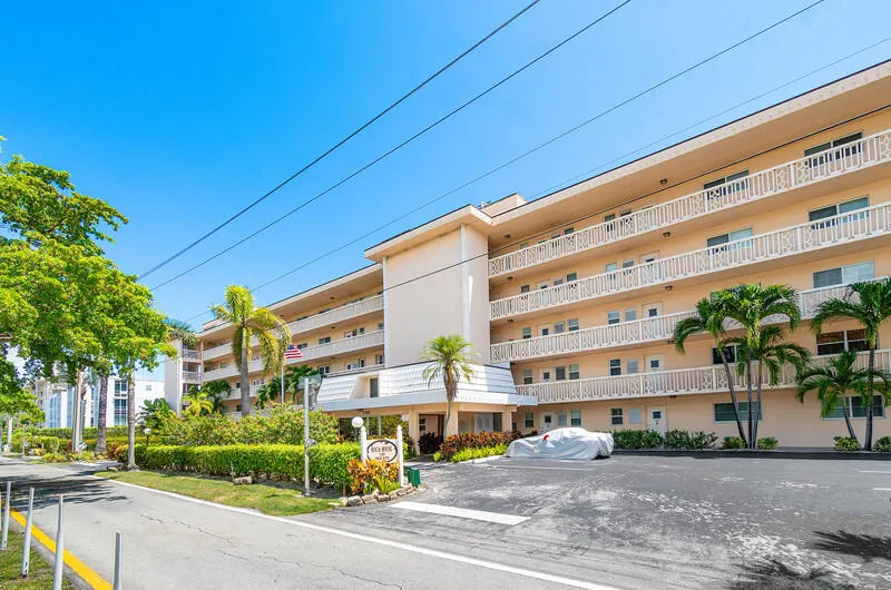 750 NE SPANISH RIVER #4100