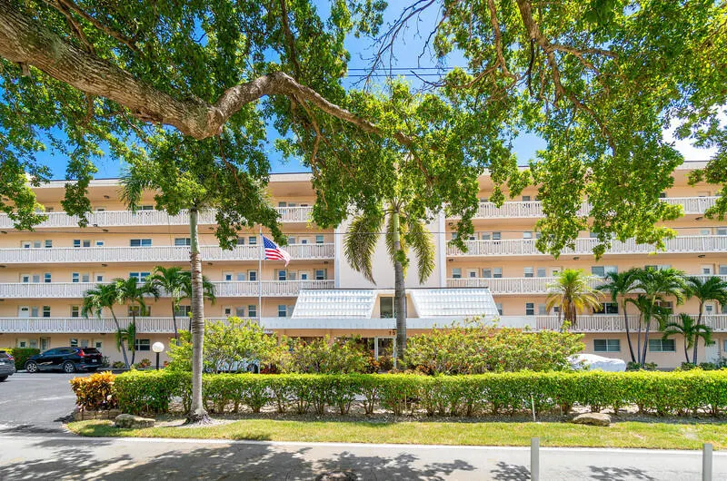 750 NE SPANISH RIVER #4100