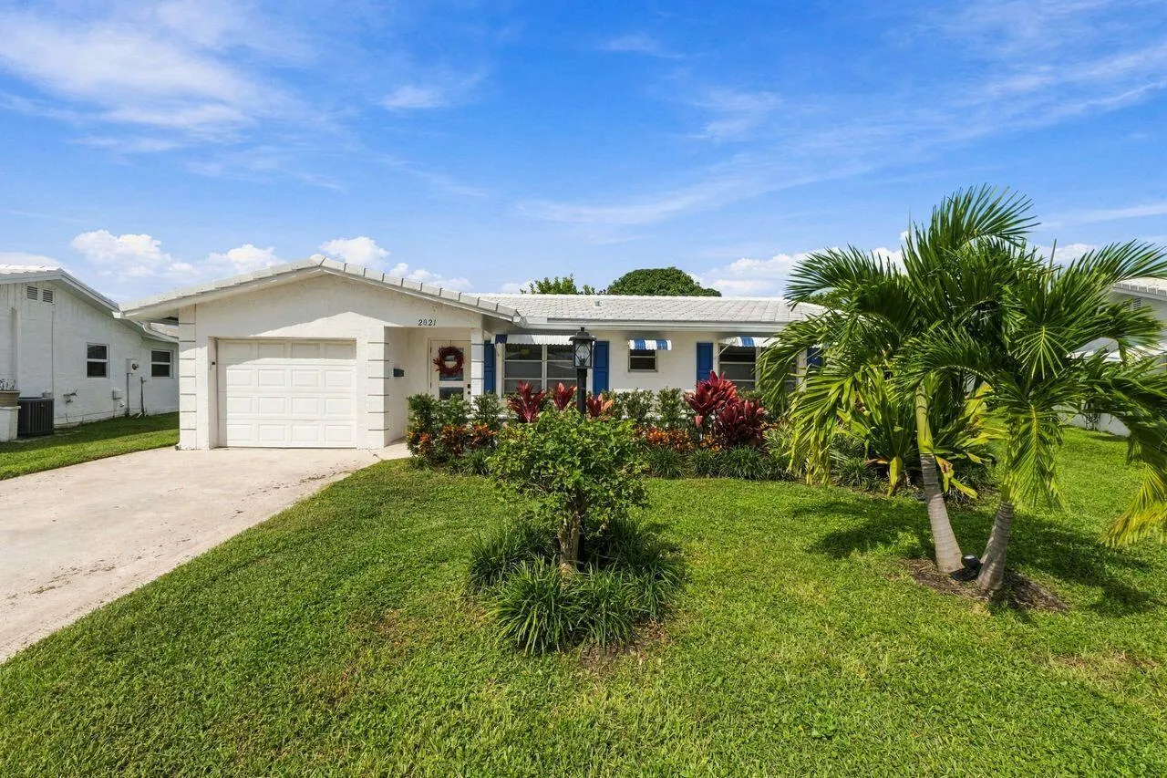 2021 SW 18TH Drive