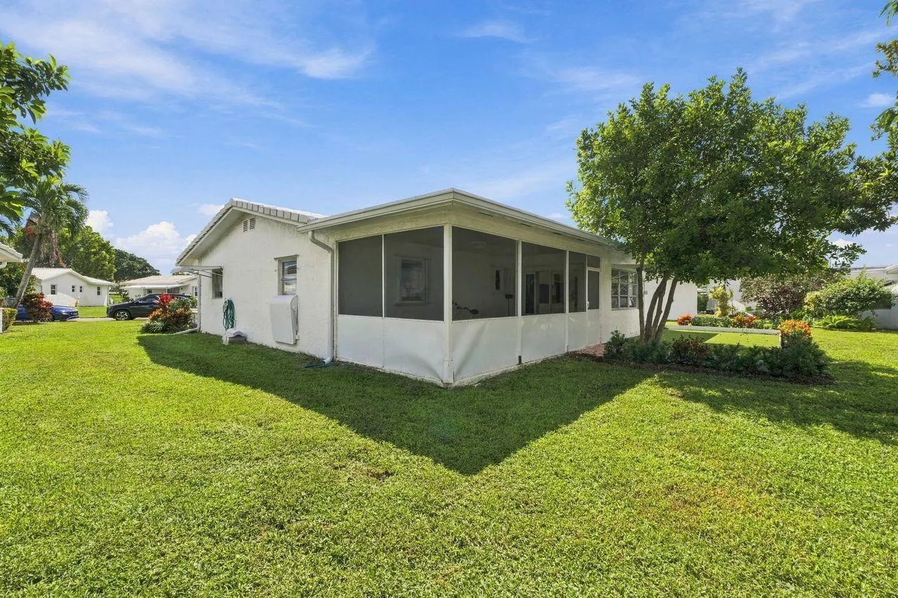 2021 SW 18TH Drive