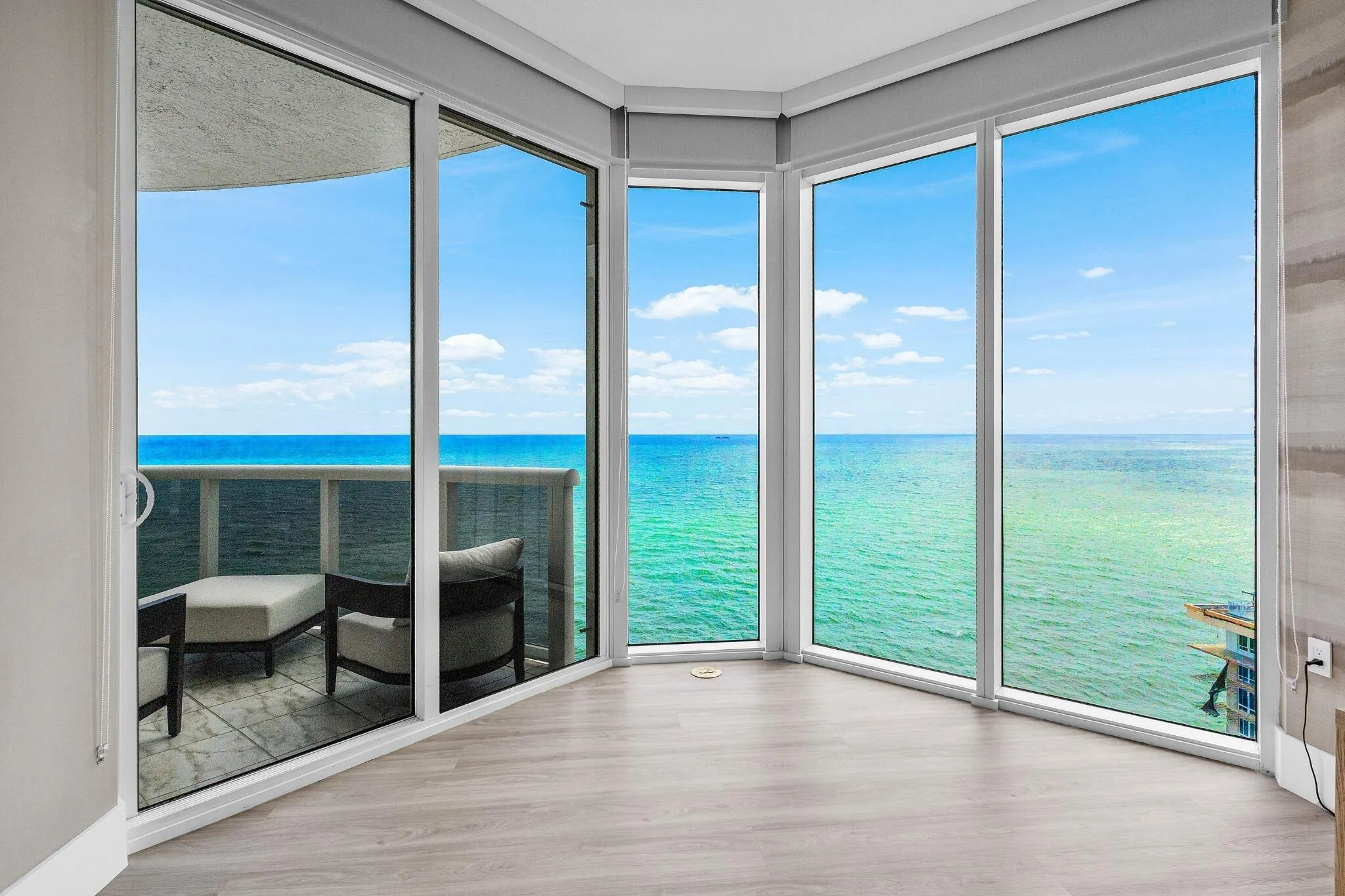 4240 Galt Ocean Drive #2402