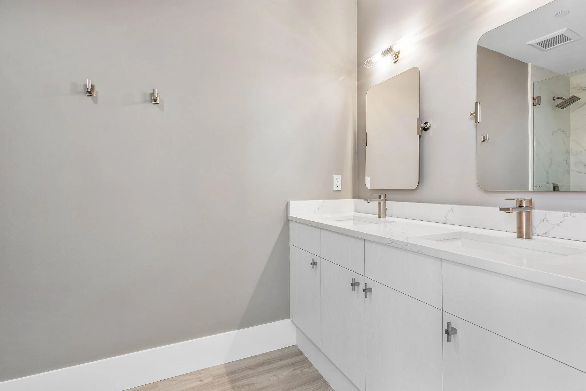 4240 Galt Ocean Drive #2402