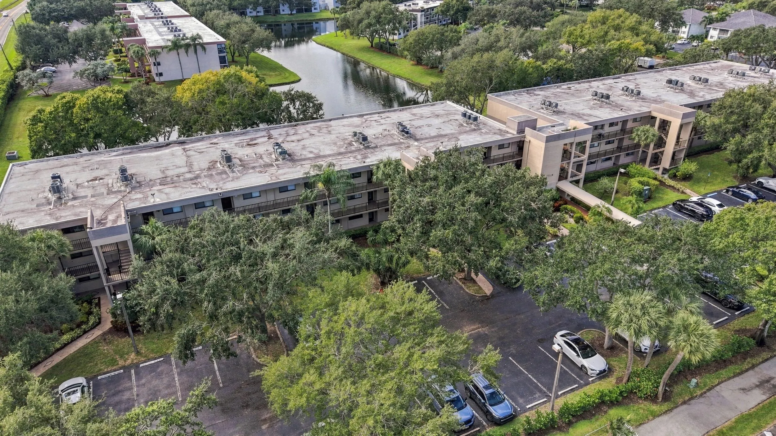15324 LAKES OF DELRAY Boulevard #105