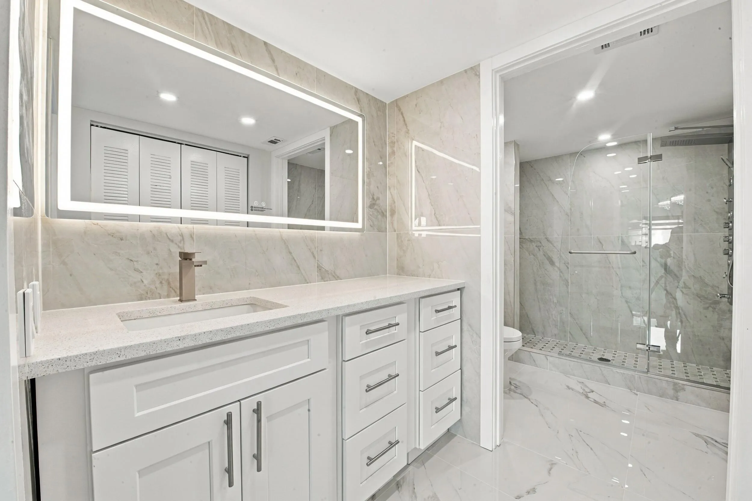 15324 LAKES OF DELRAY Boulevard #105