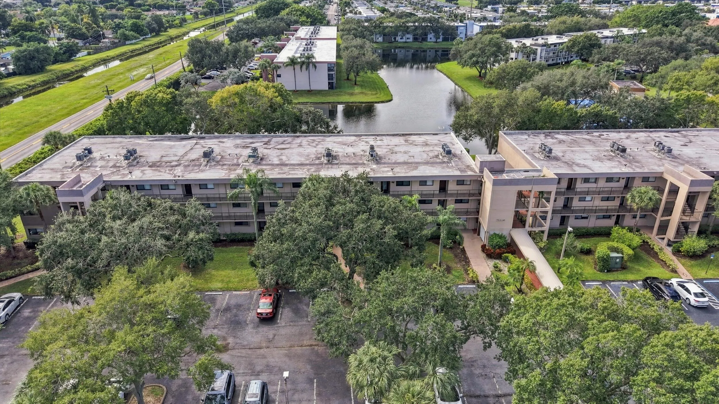 15324 LAKES OF DELRAY Boulevard #105