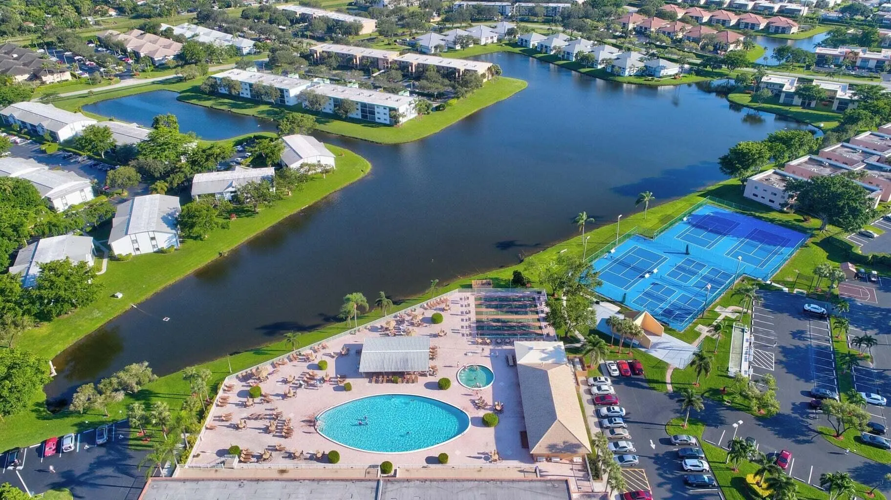 15324 LAKES OF DELRAY Boulevard #105