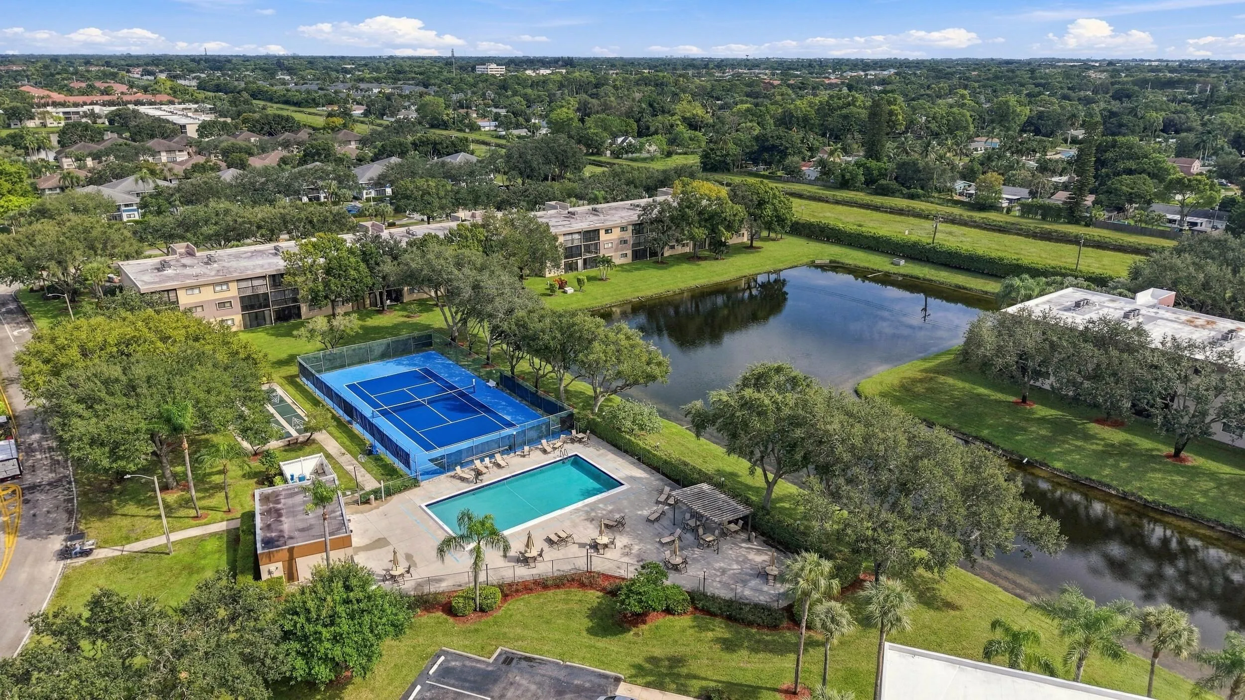 15324 LAKES OF DELRAY Boulevard #105