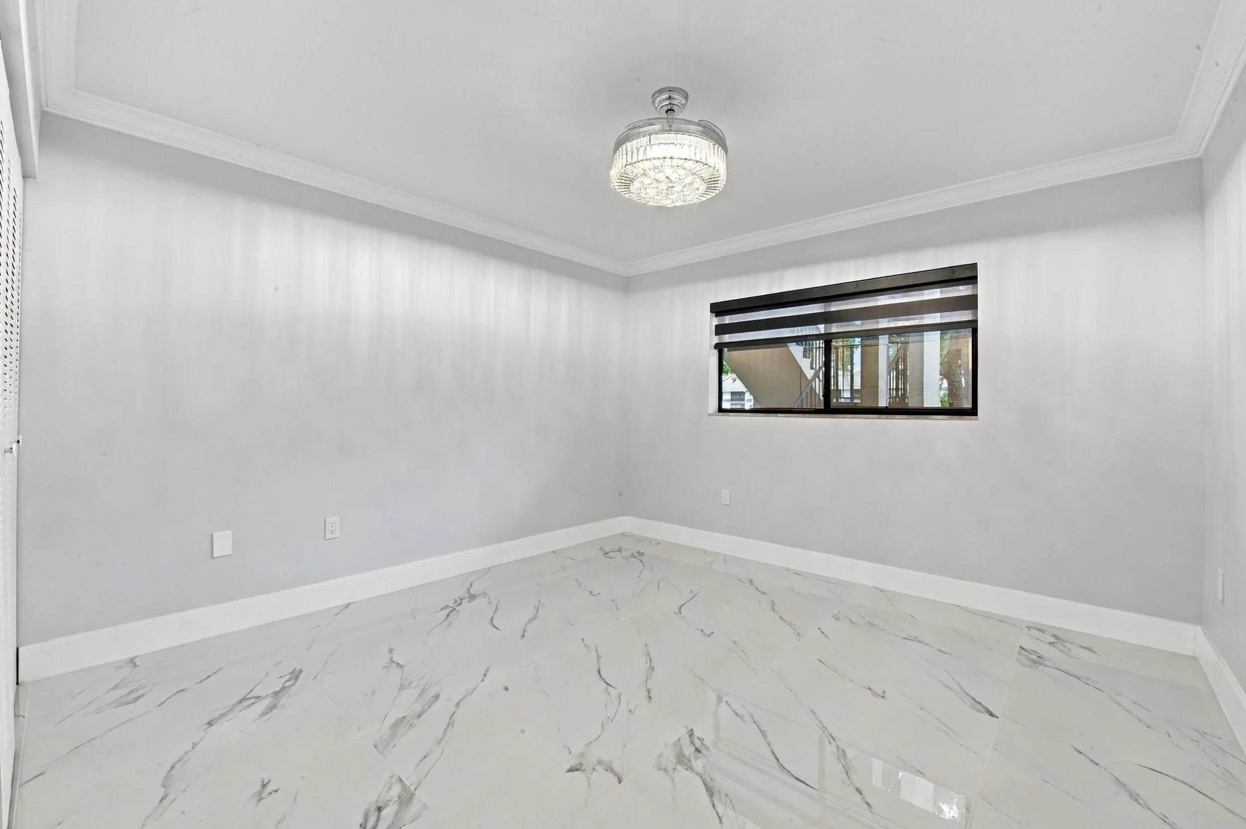 15324 LAKES OF DELRAY Boulevard #105